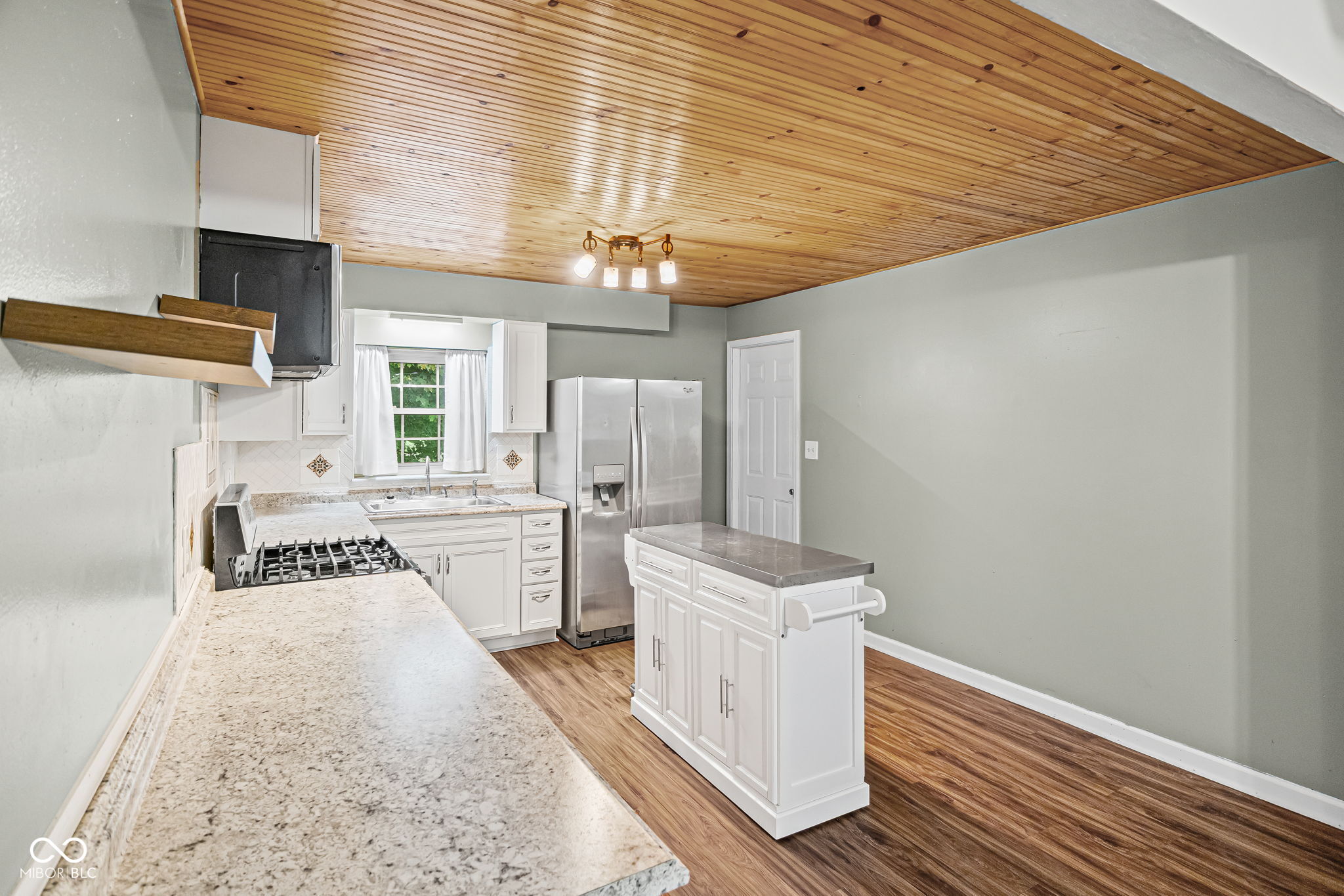 10145 Indian Lake Boulevard N