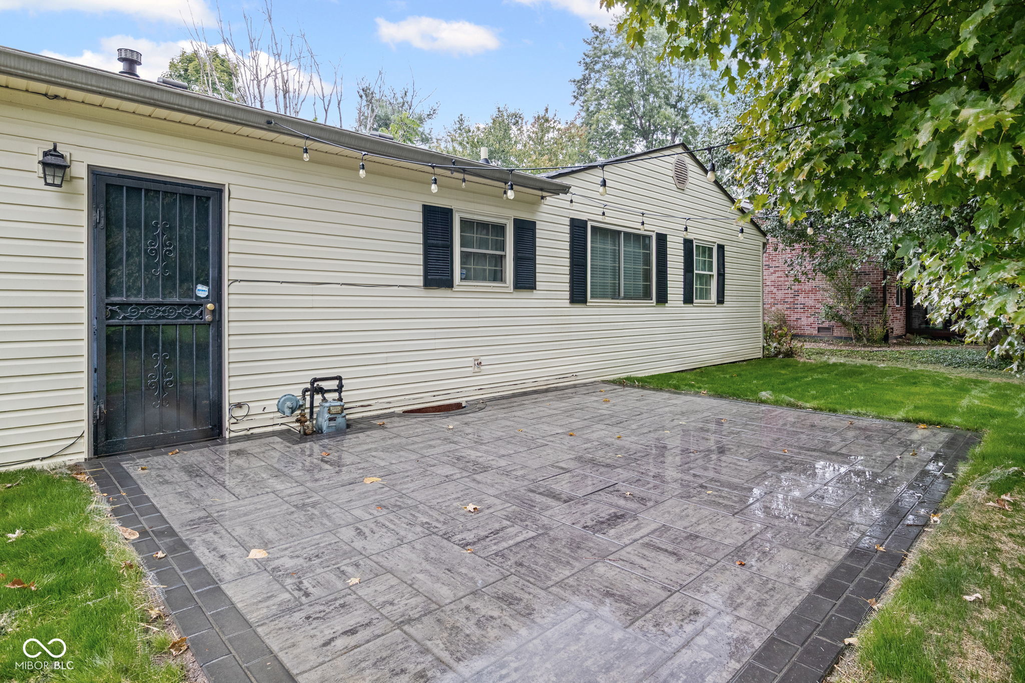 10145 Indian Lake Boulevard N