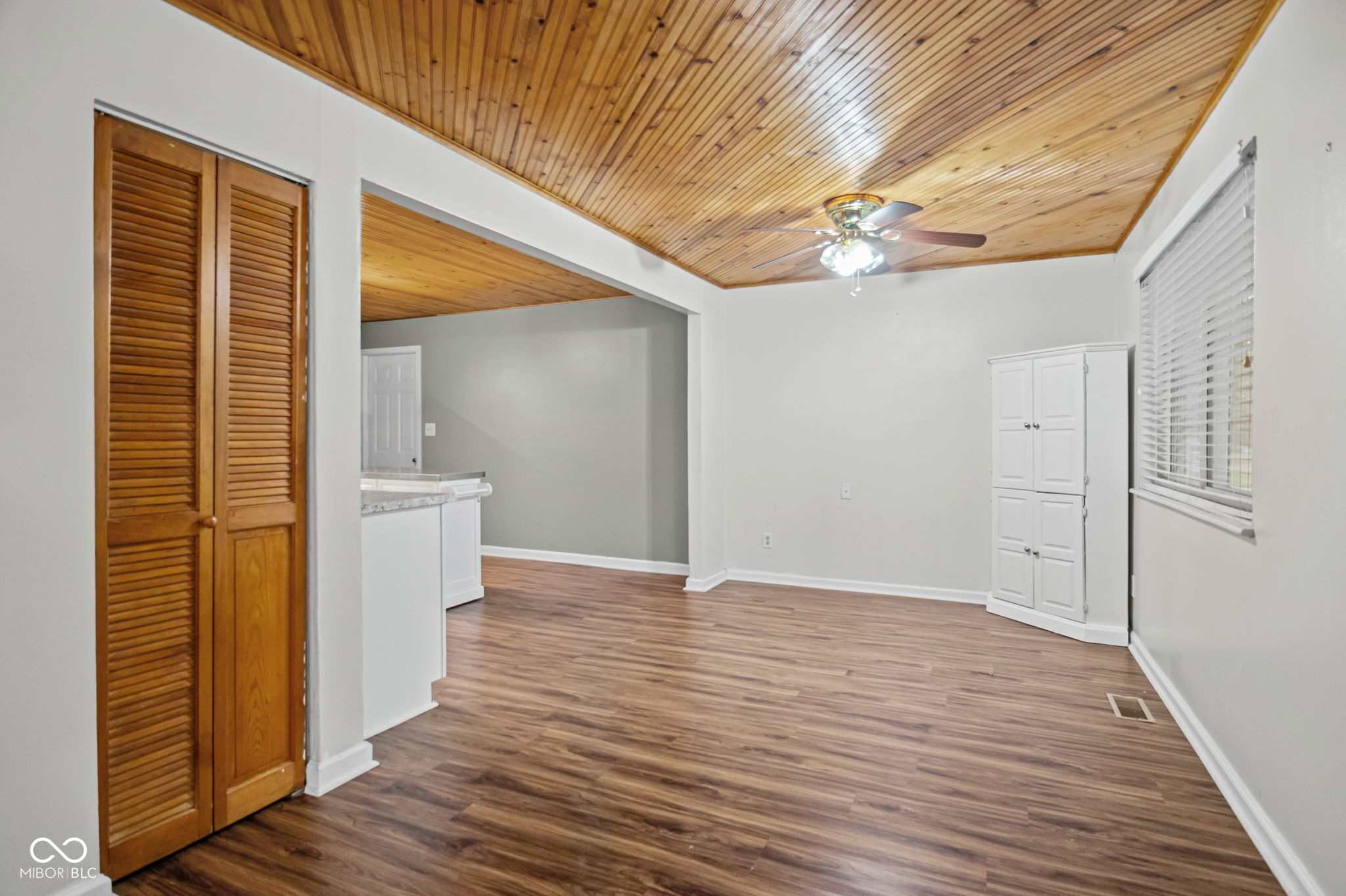 10145 Indian Lake Boulevard N