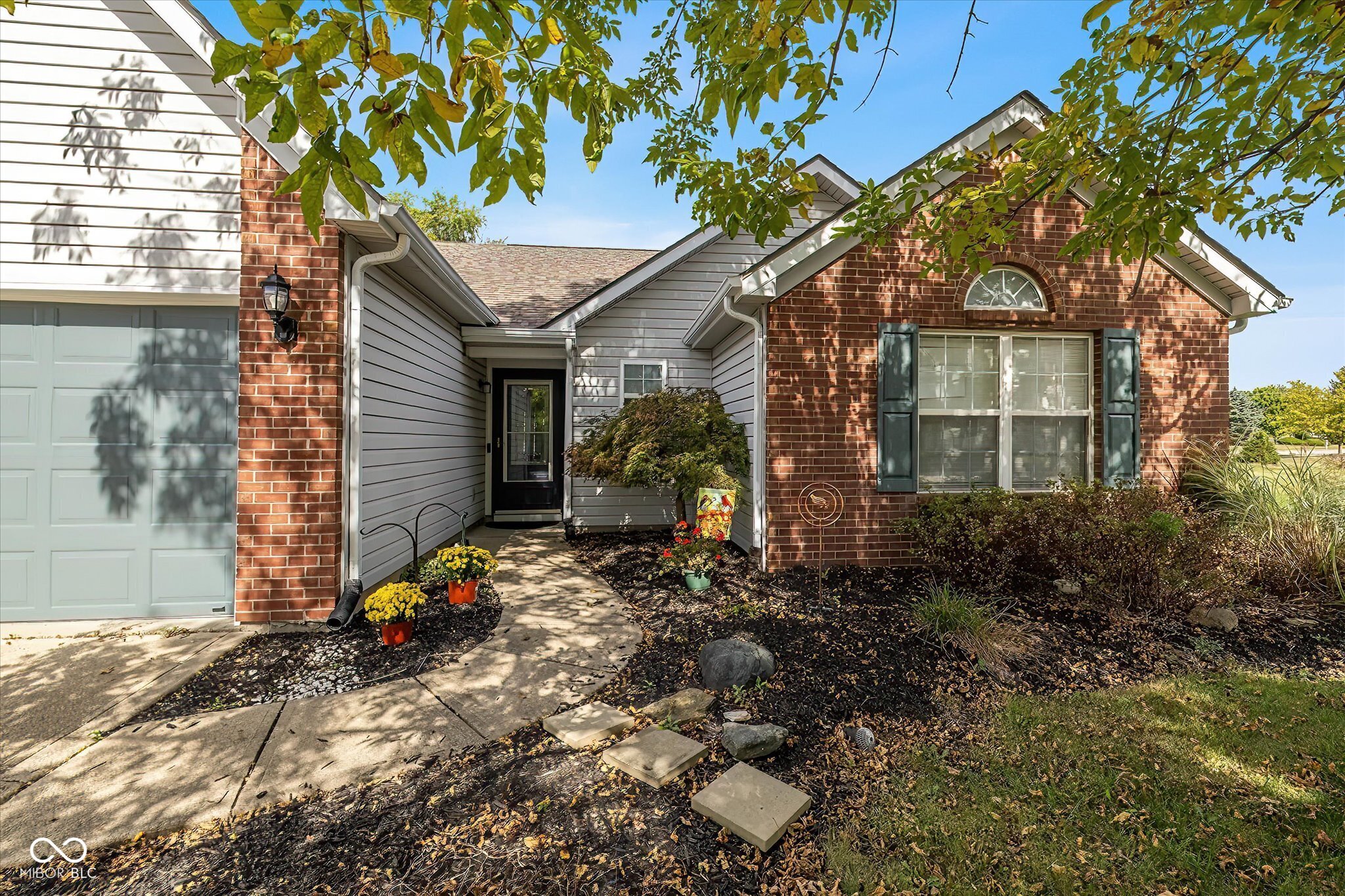 10162 Long Meadow Drive