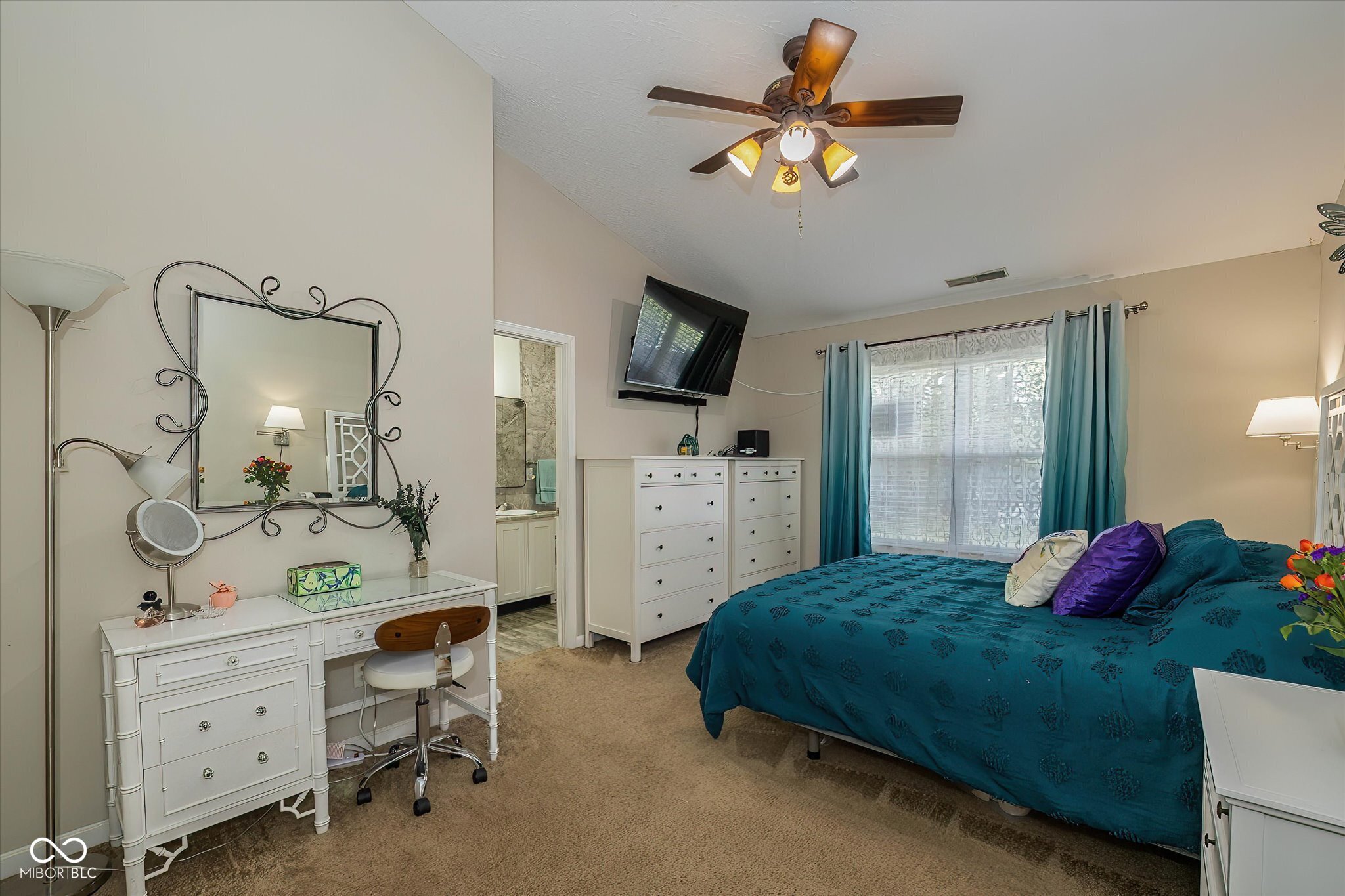 10162 Long Meadow Drive