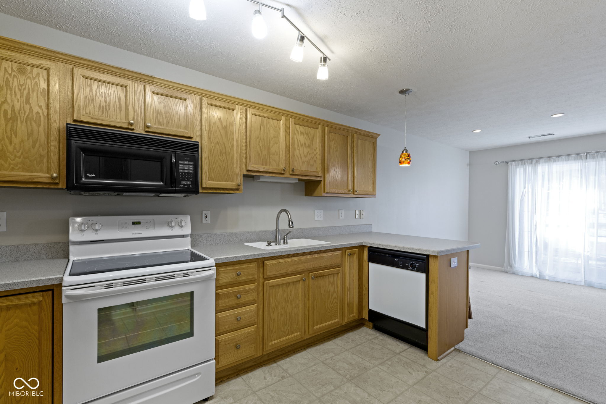 8442 Enclave Boulevard