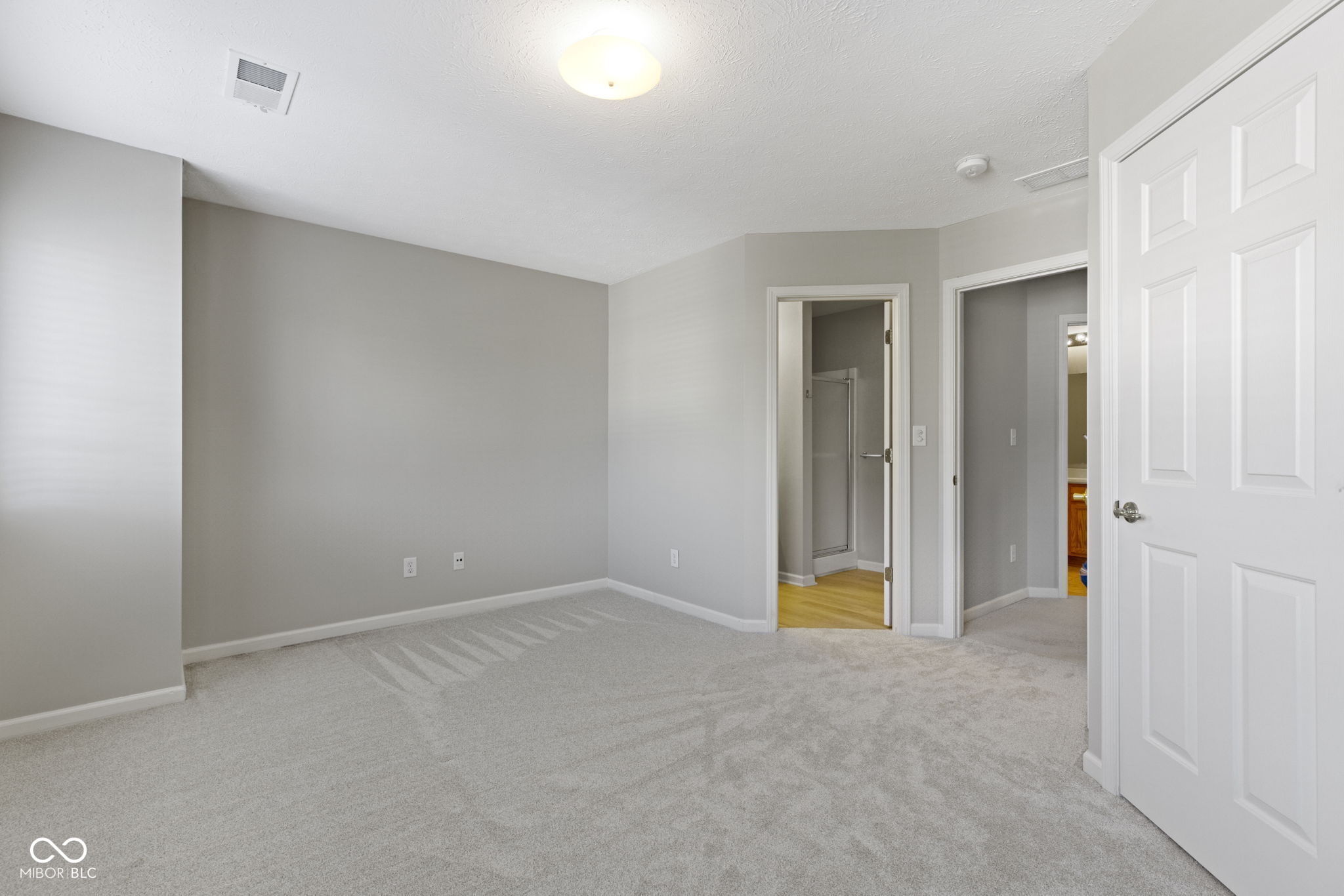 8442 Enclave Boulevard