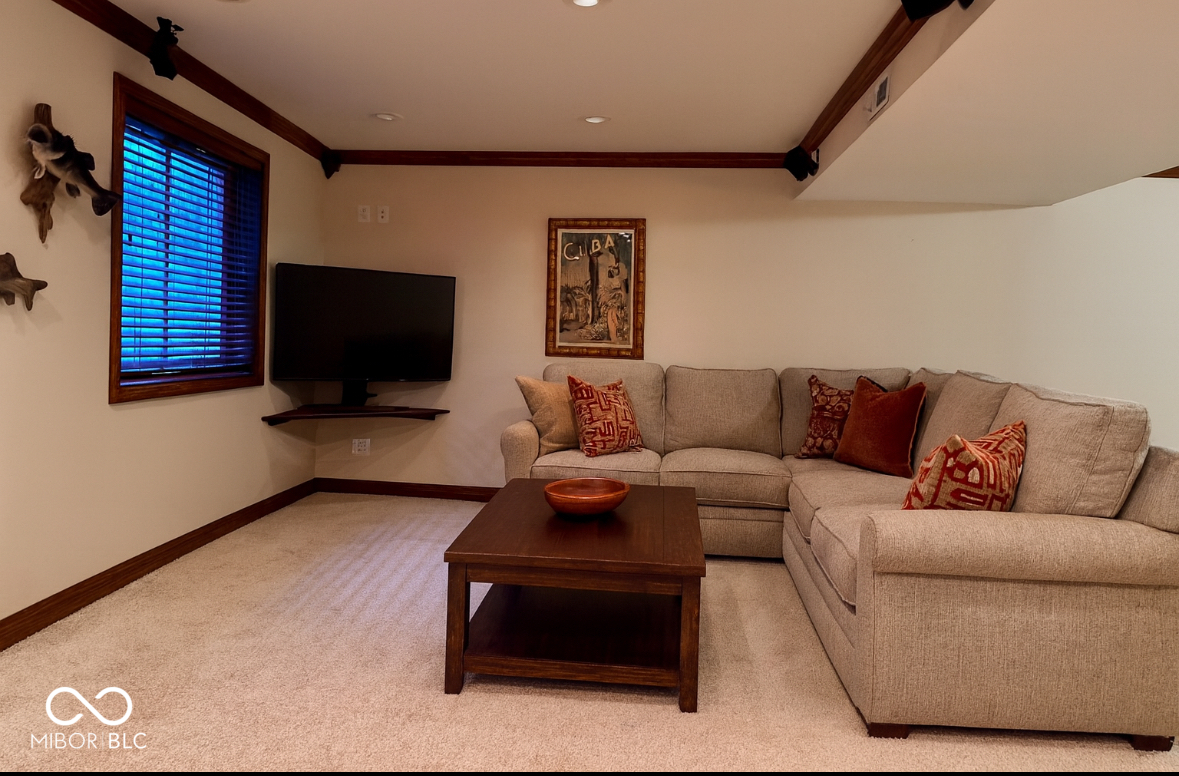 11446 Sutton Place Drive W