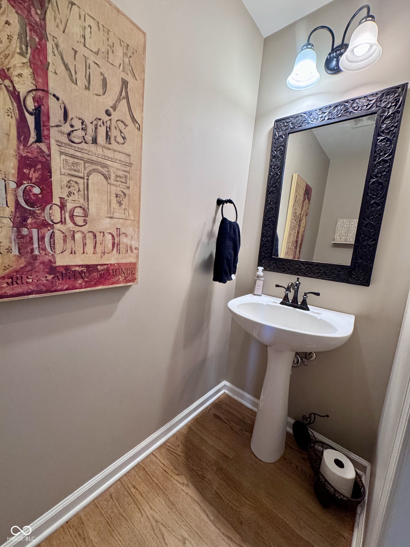 11446 Sutton Place Drive W