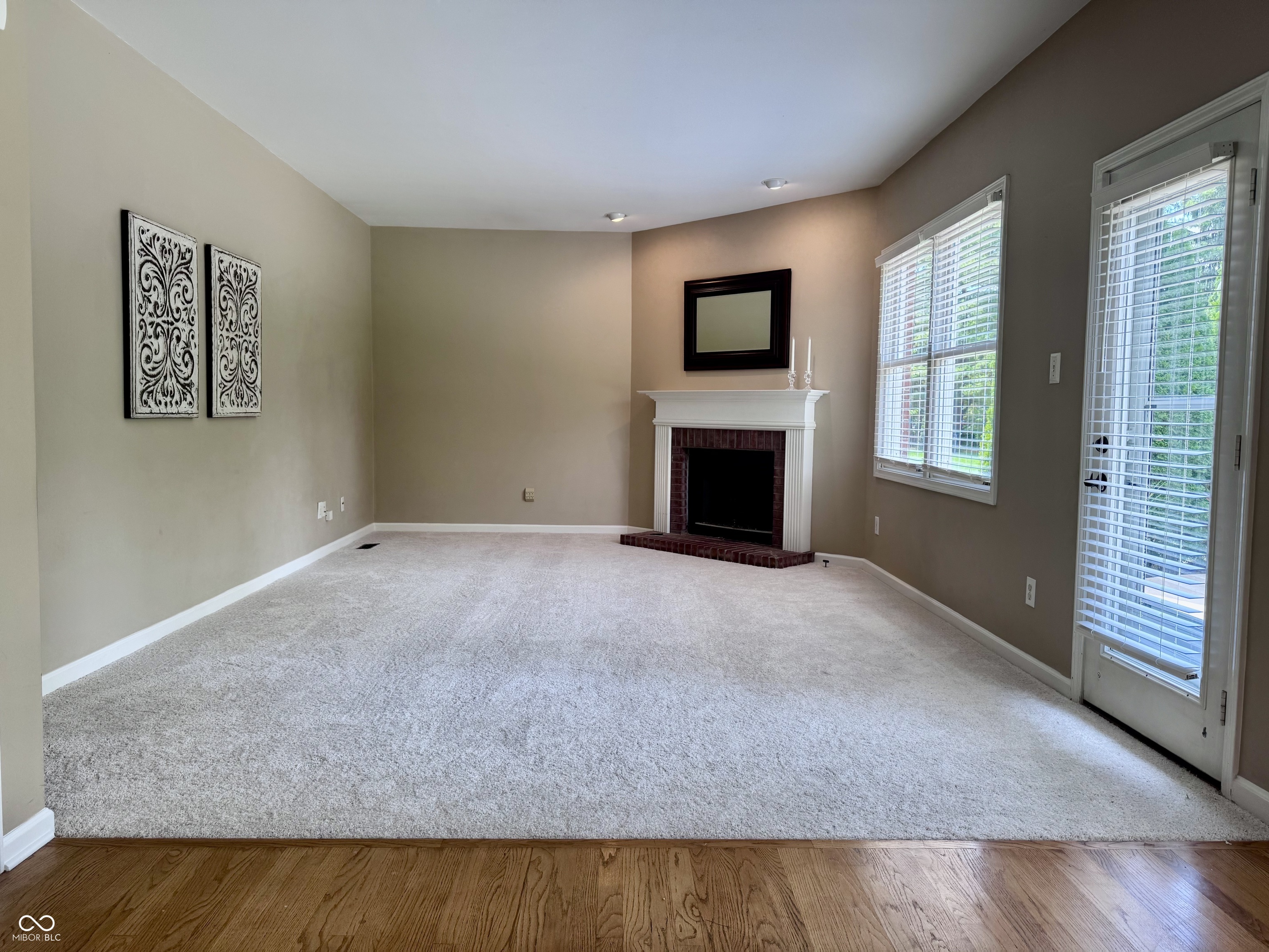 11446 Sutton Place Drive W