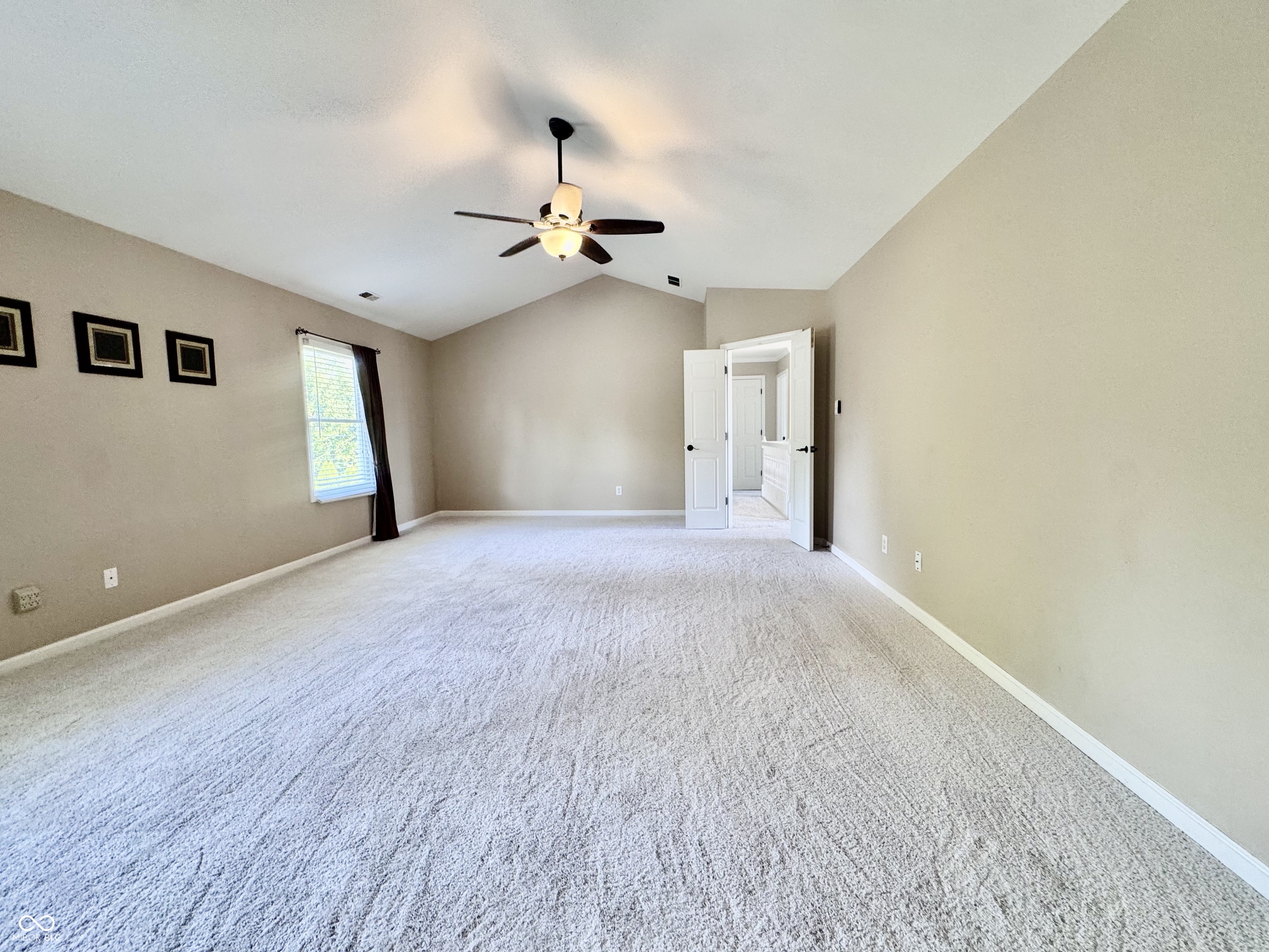 11446 Sutton Place Drive W