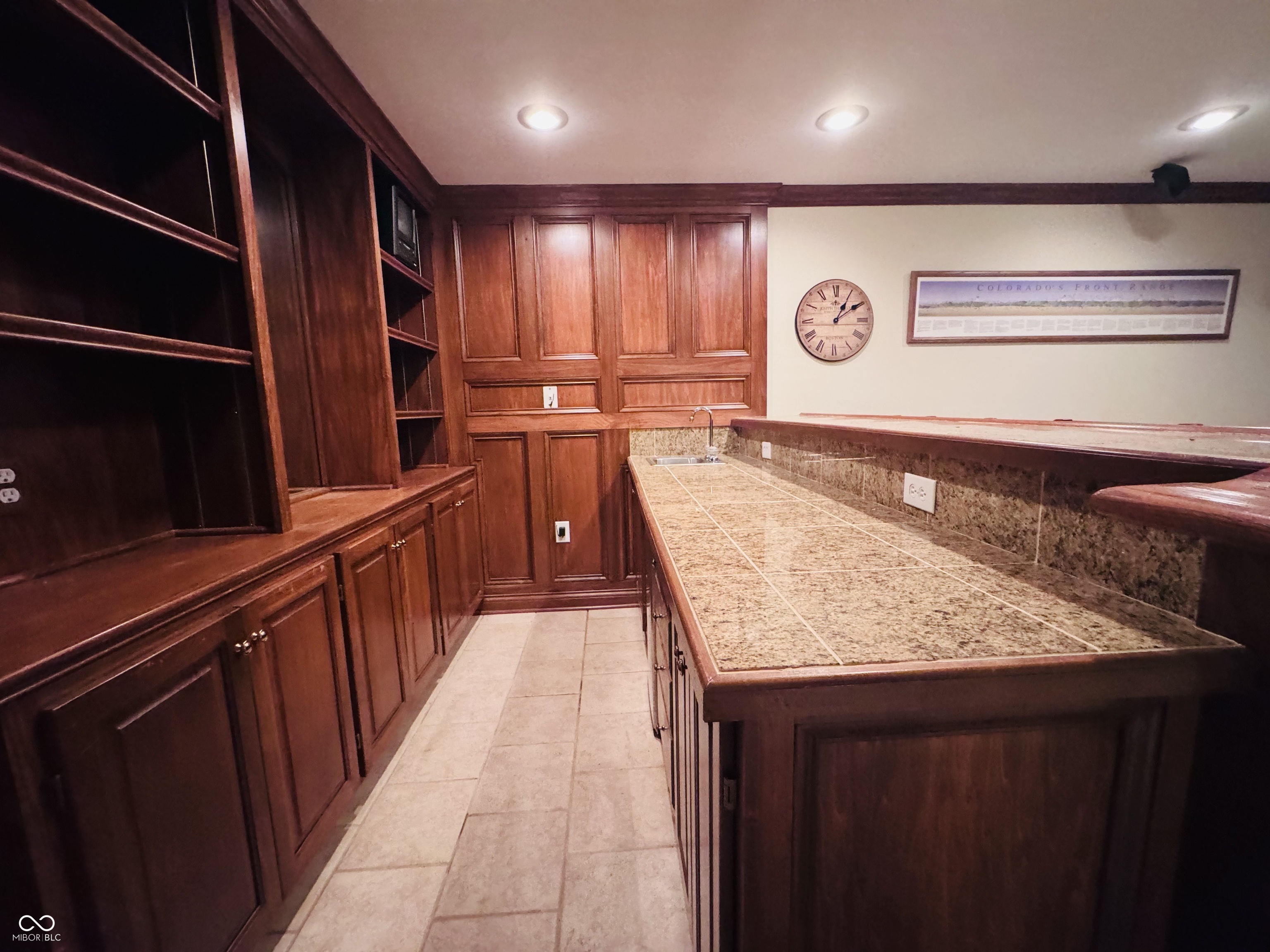 11446 Sutton Place Drive W