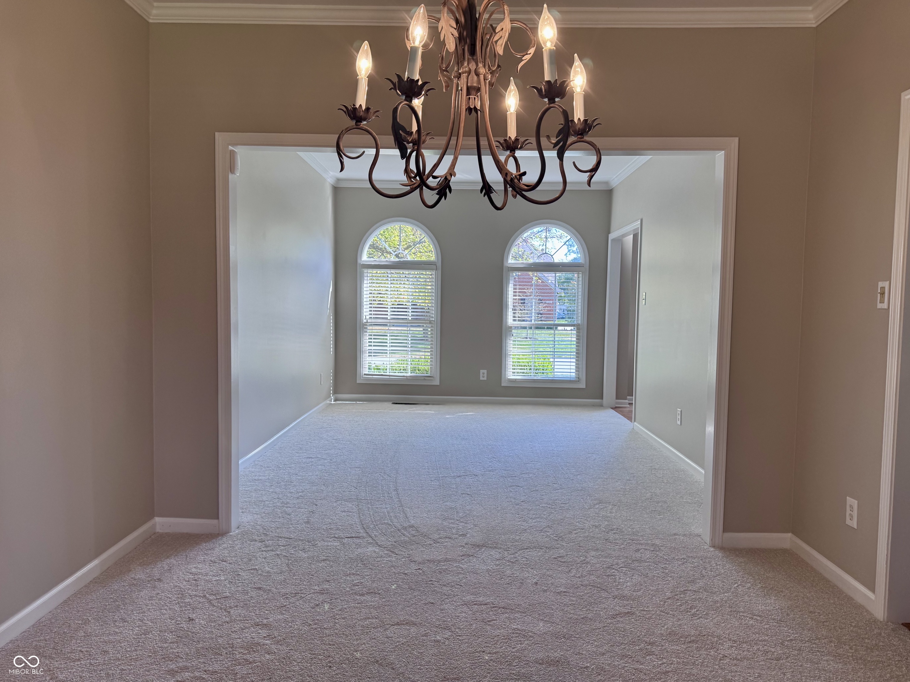 11446 Sutton Place Drive W