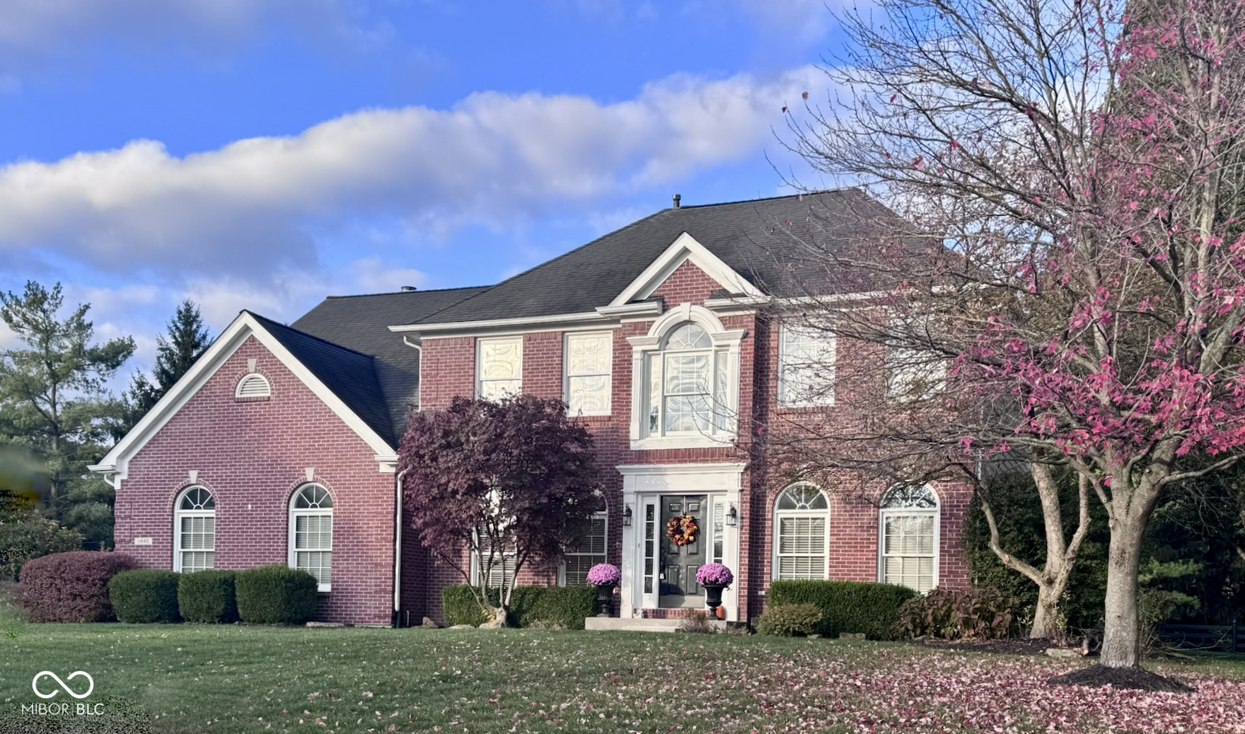 11446 Sutton Place Drive W