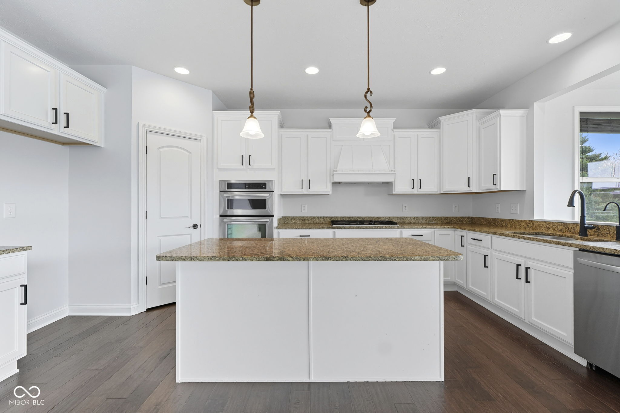 15719 Viking Lair Road