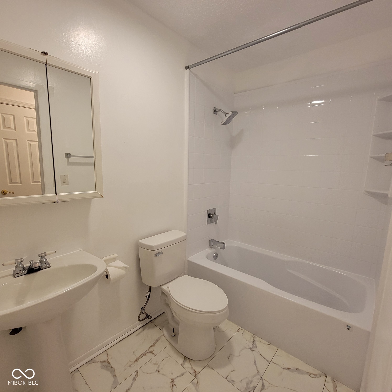 4502 Aristocrat Lane