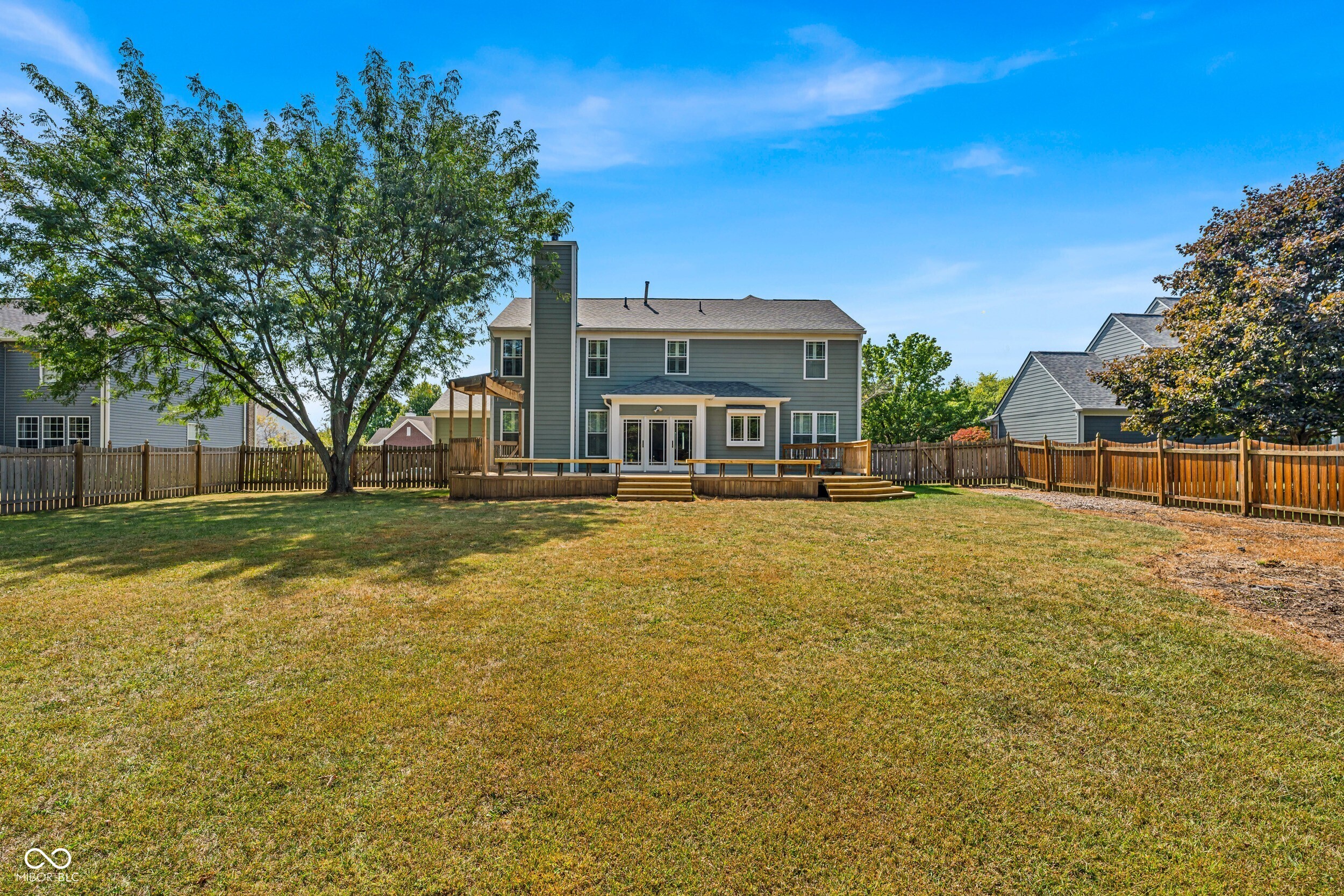 130 W Columbine Lane