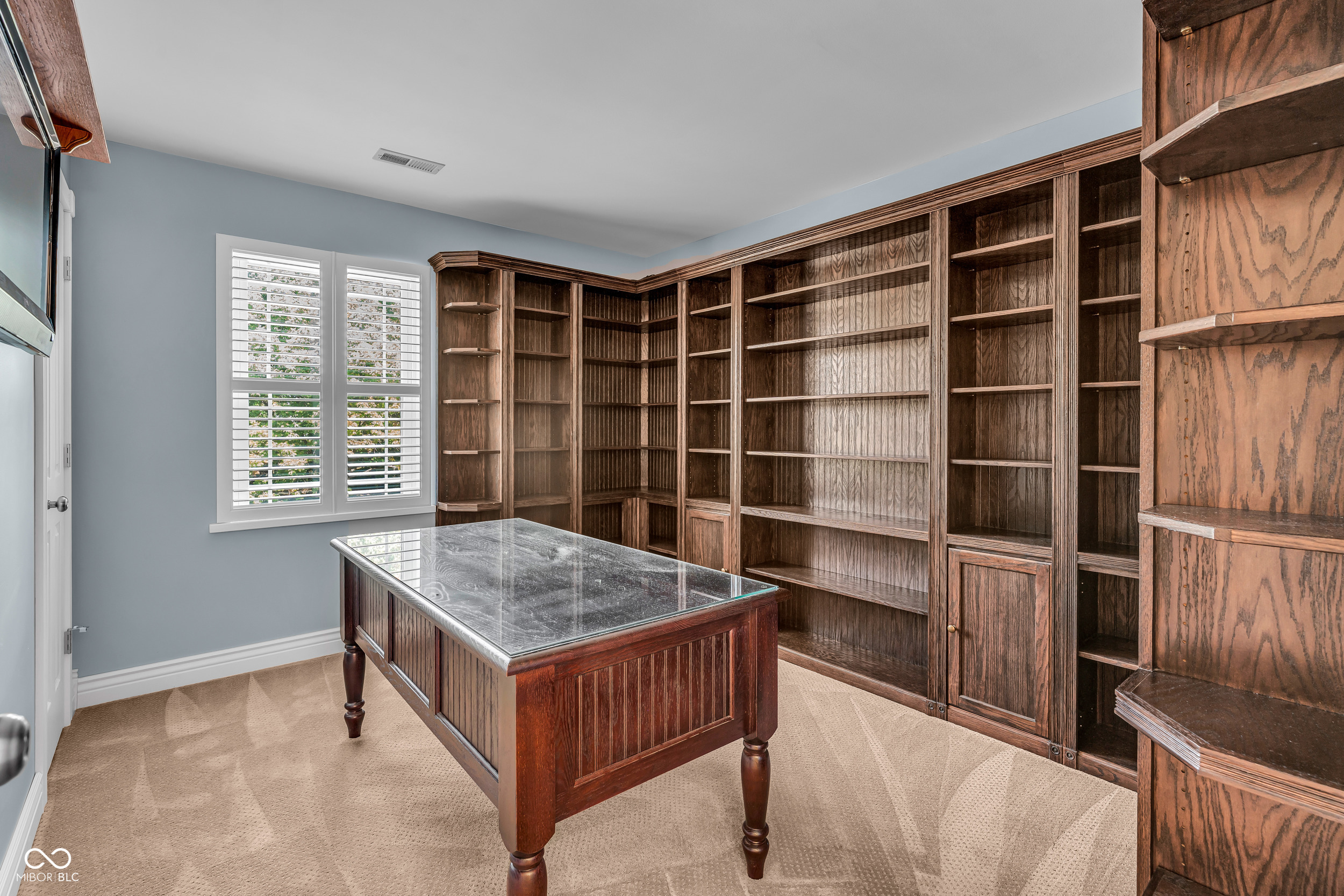 130 W Columbine Lane