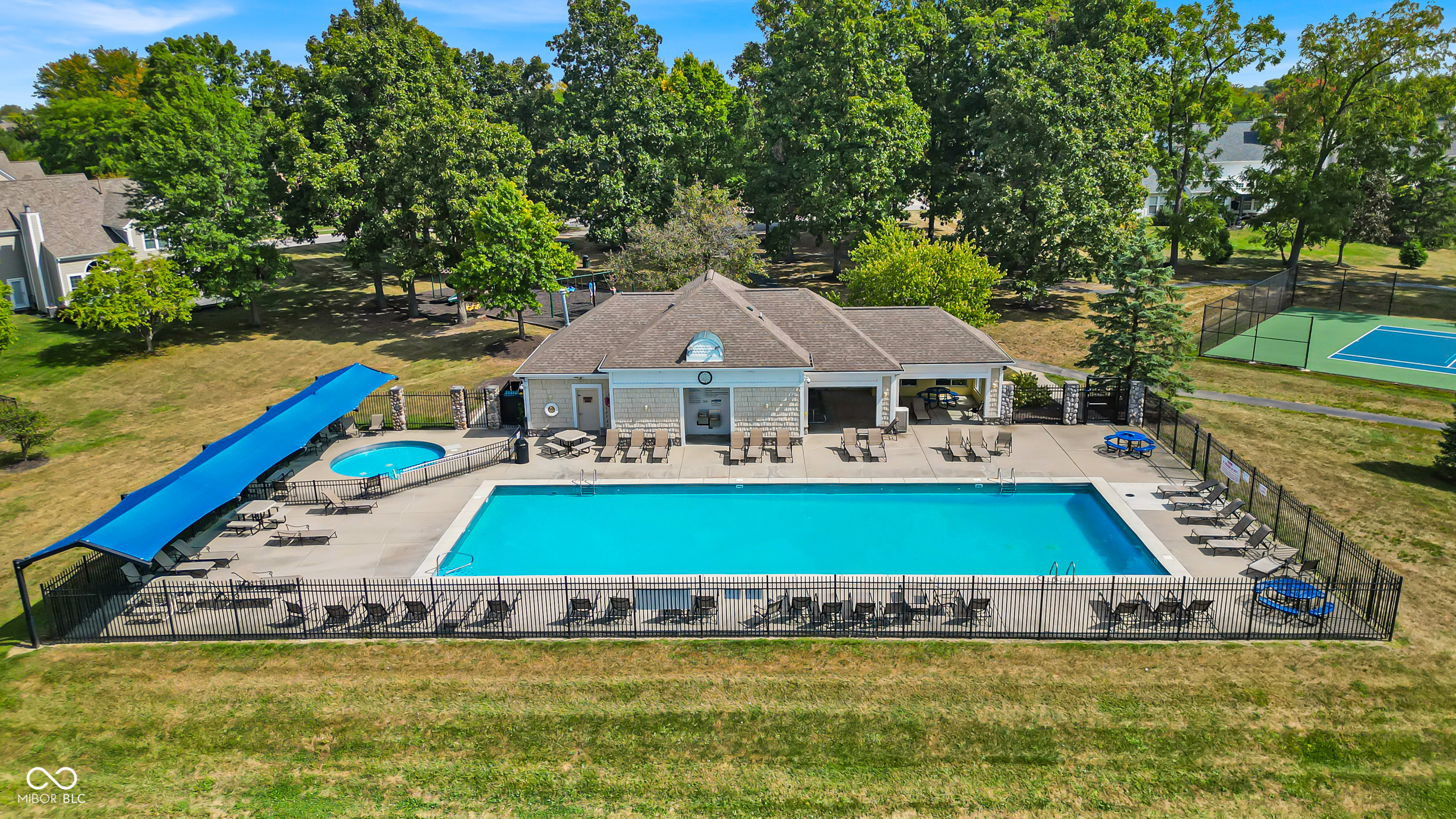 130 W Columbine Lane