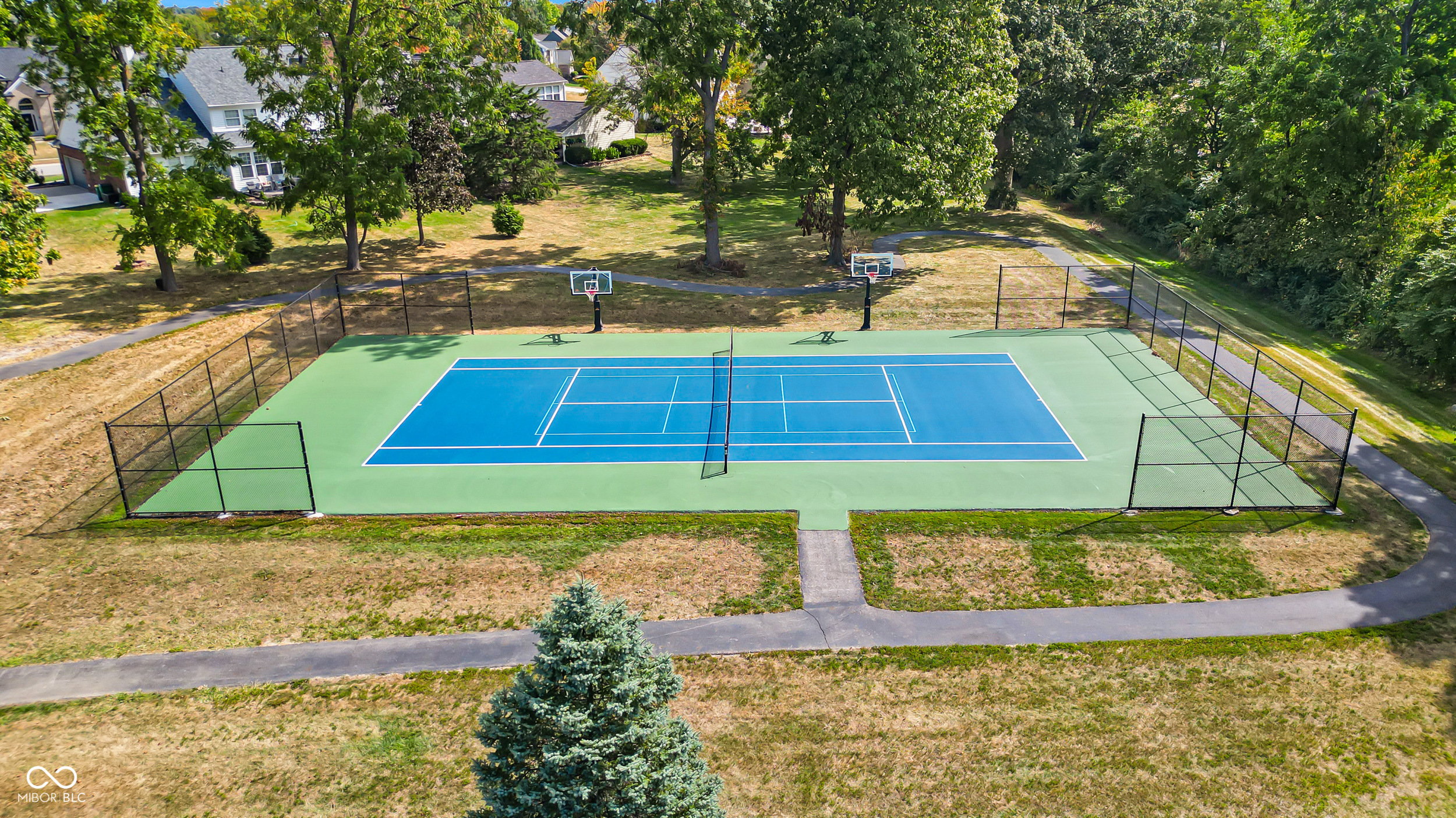 130 W Columbine Lane