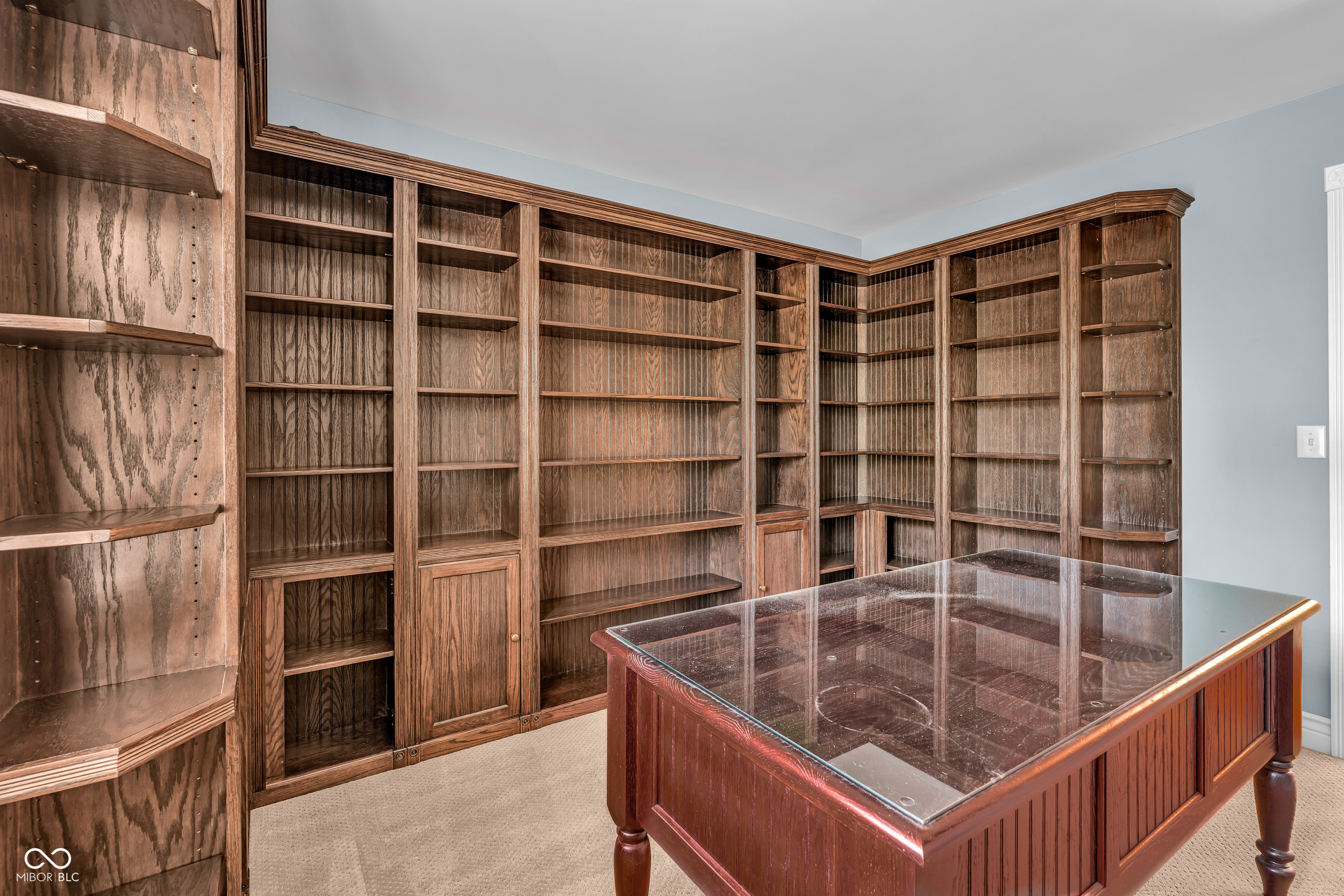 130 W Columbine Lane