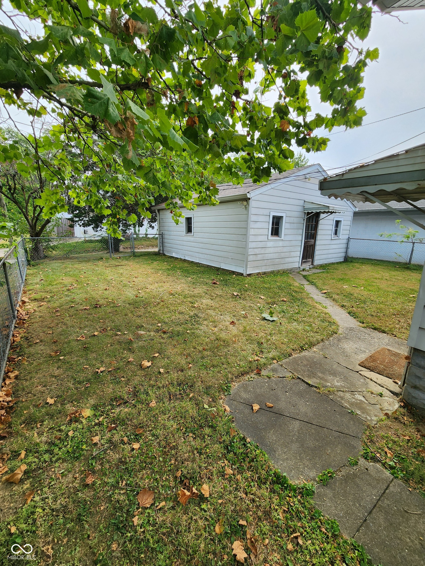 1027 N Linwood Avenue