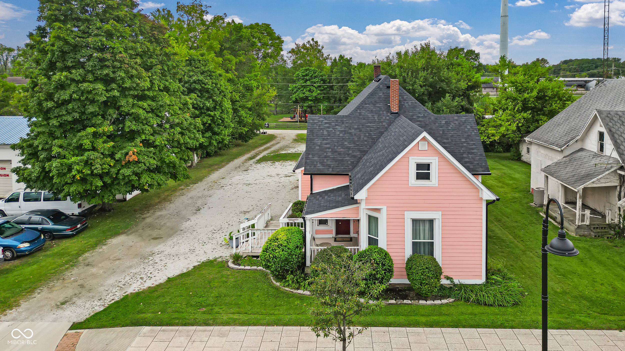 11623 E Washington Street