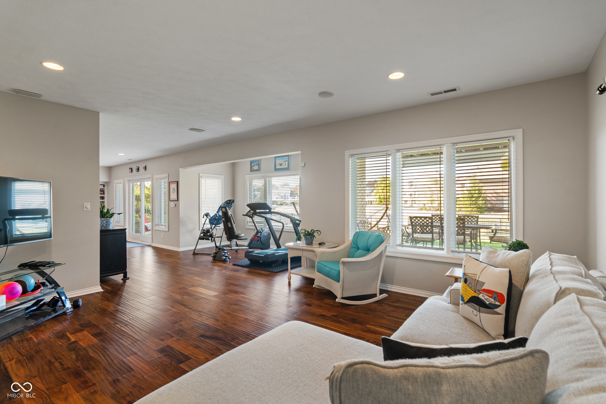 5900 Silas Court