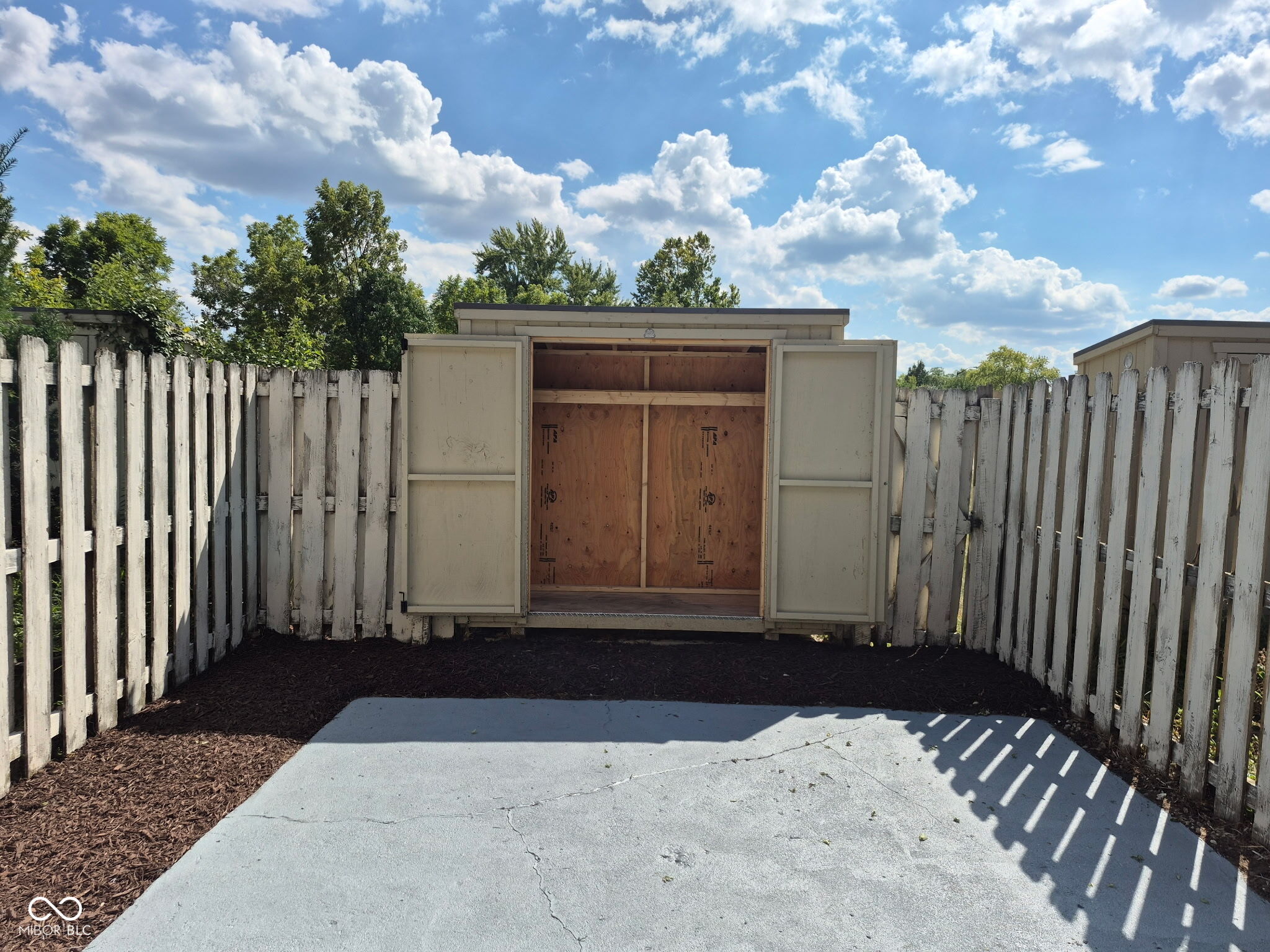 7411 Country Brook Drive