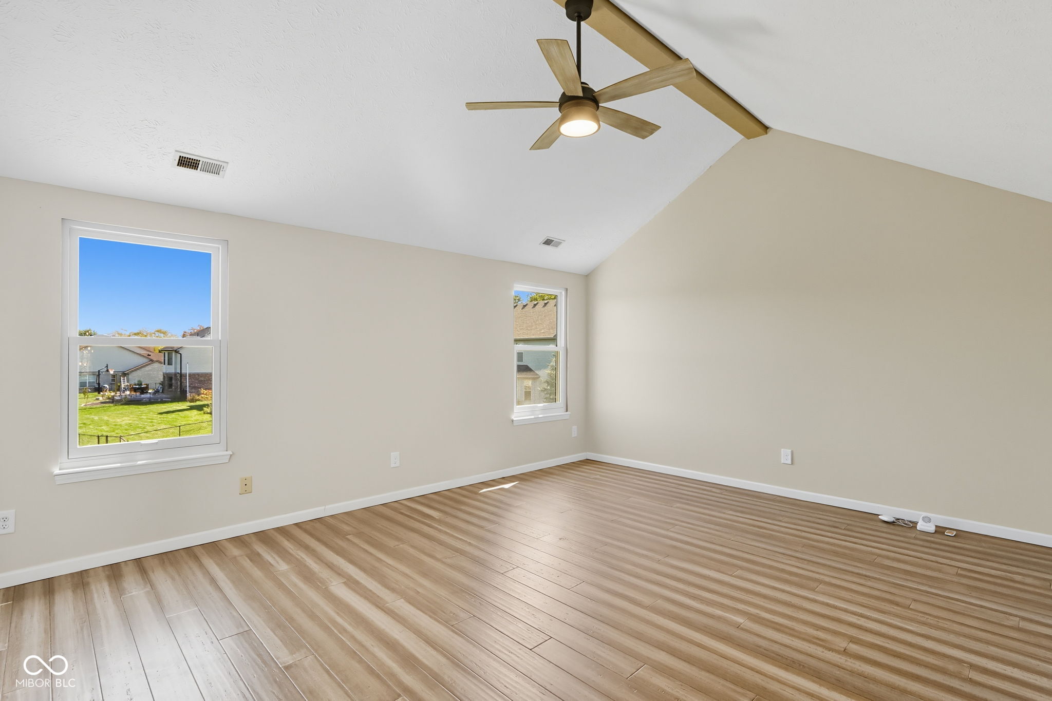 7975 Meadow Bend Circle