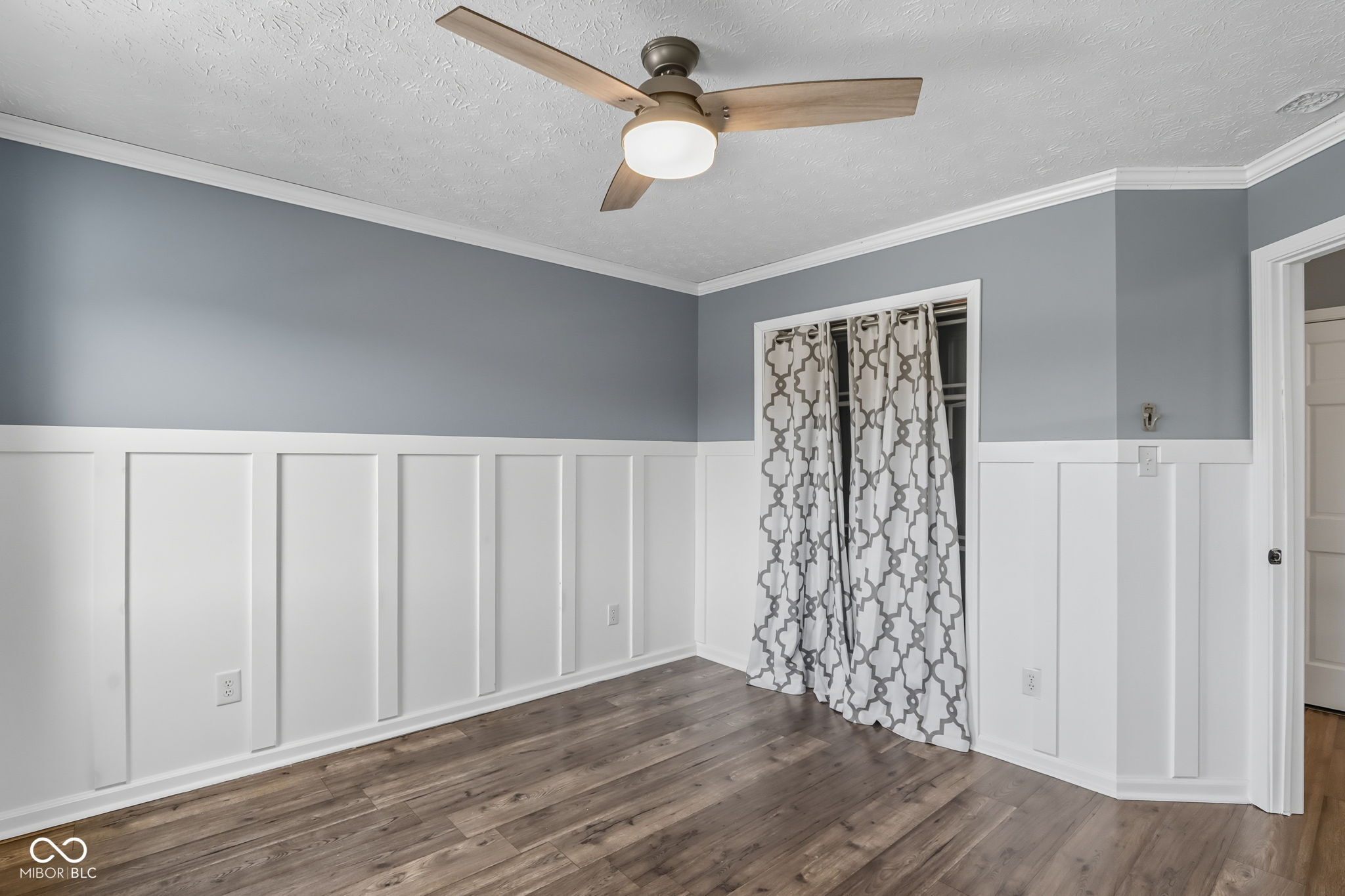 7975 Meadow Bend Circle