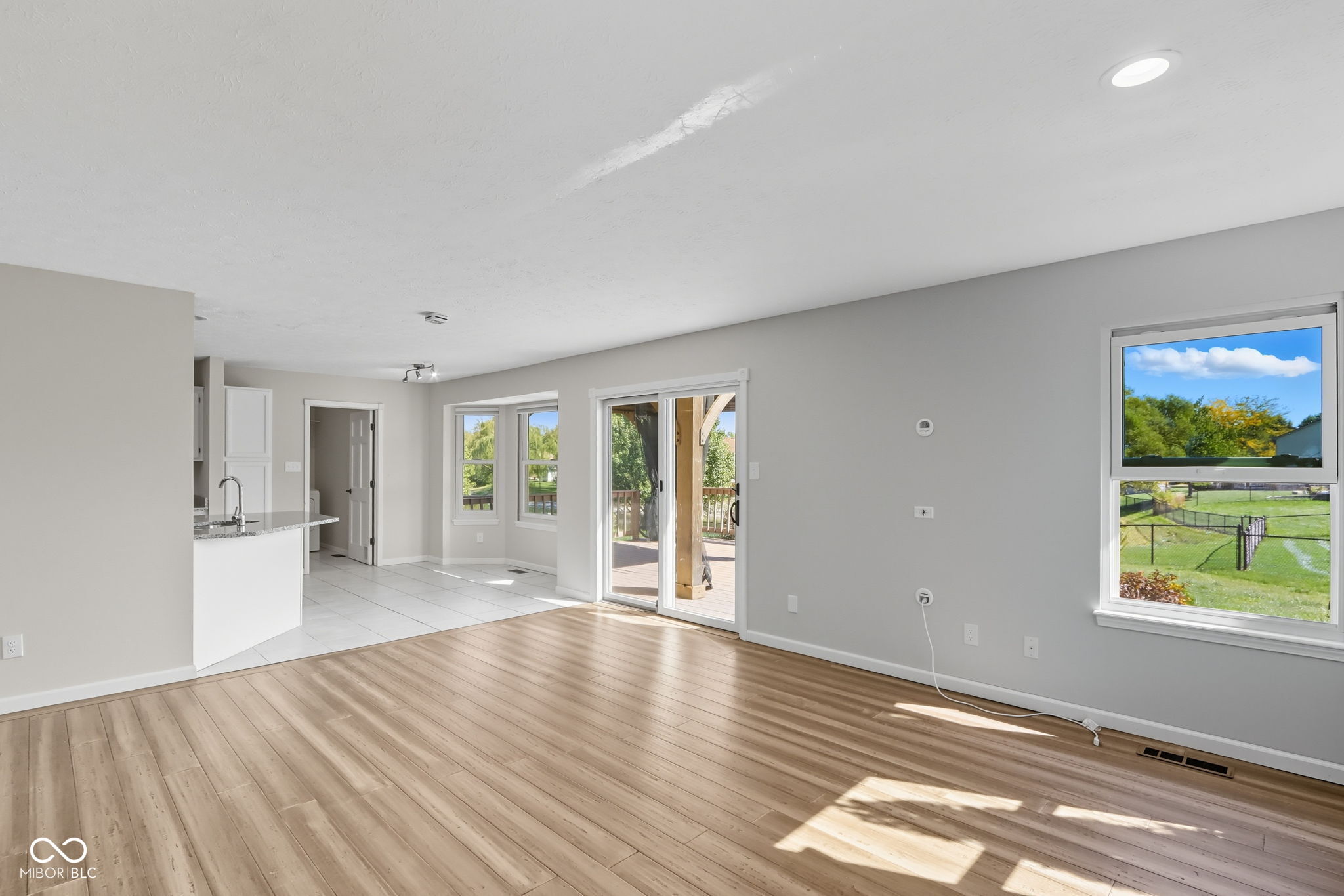 7975 Meadow Bend Circle