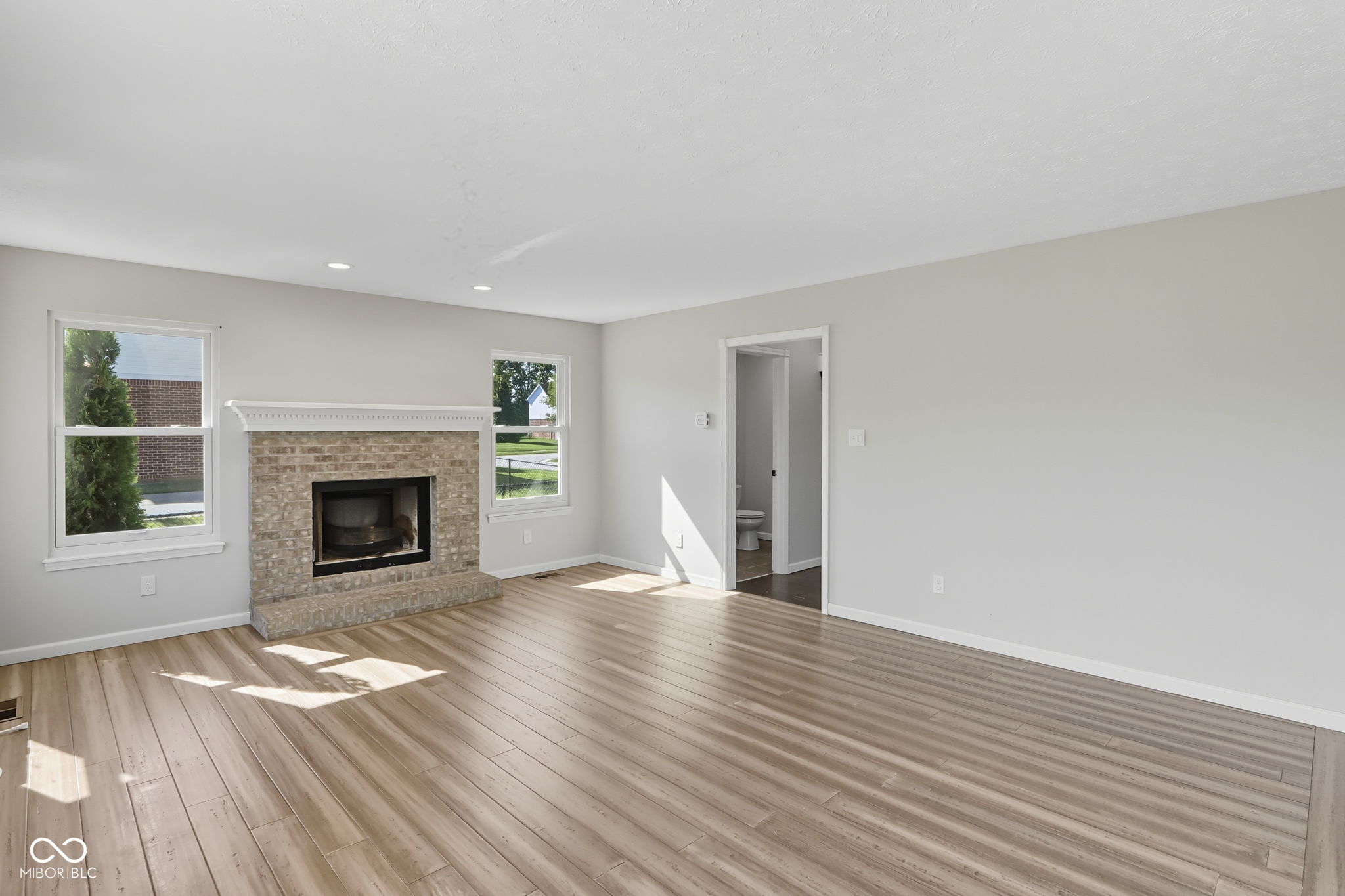 7975 Meadow Bend Circle