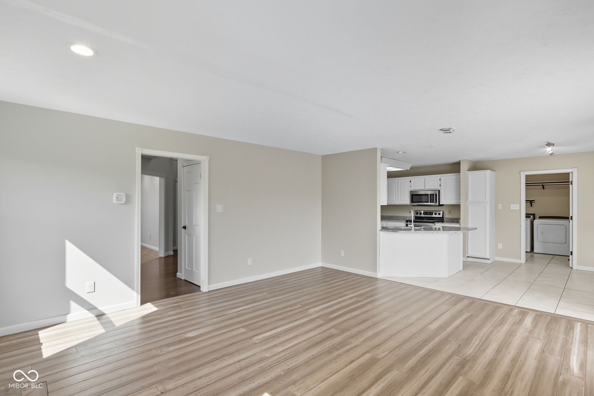 7975 Meadow Bend Circle