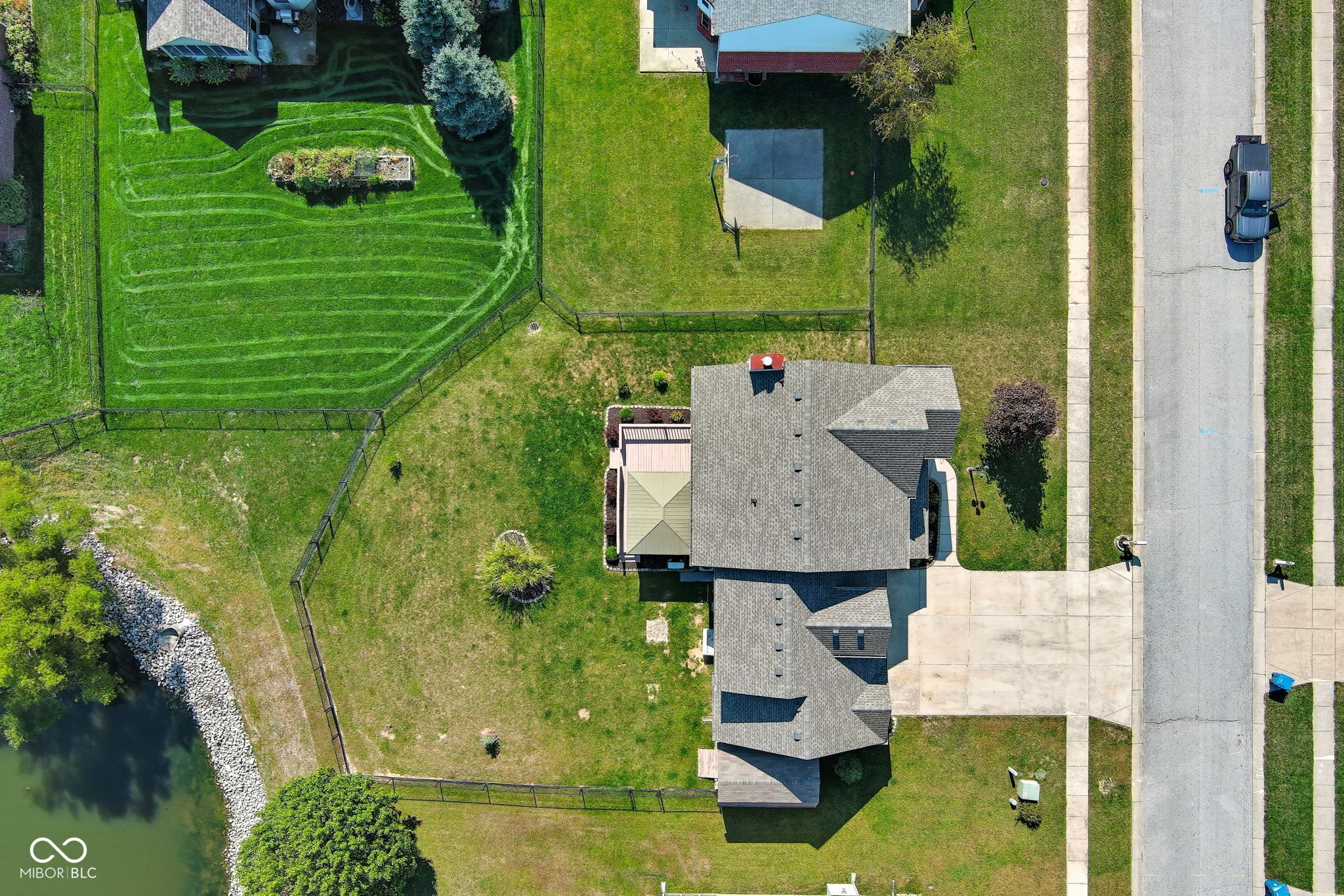 7975 Meadow Bend Circle