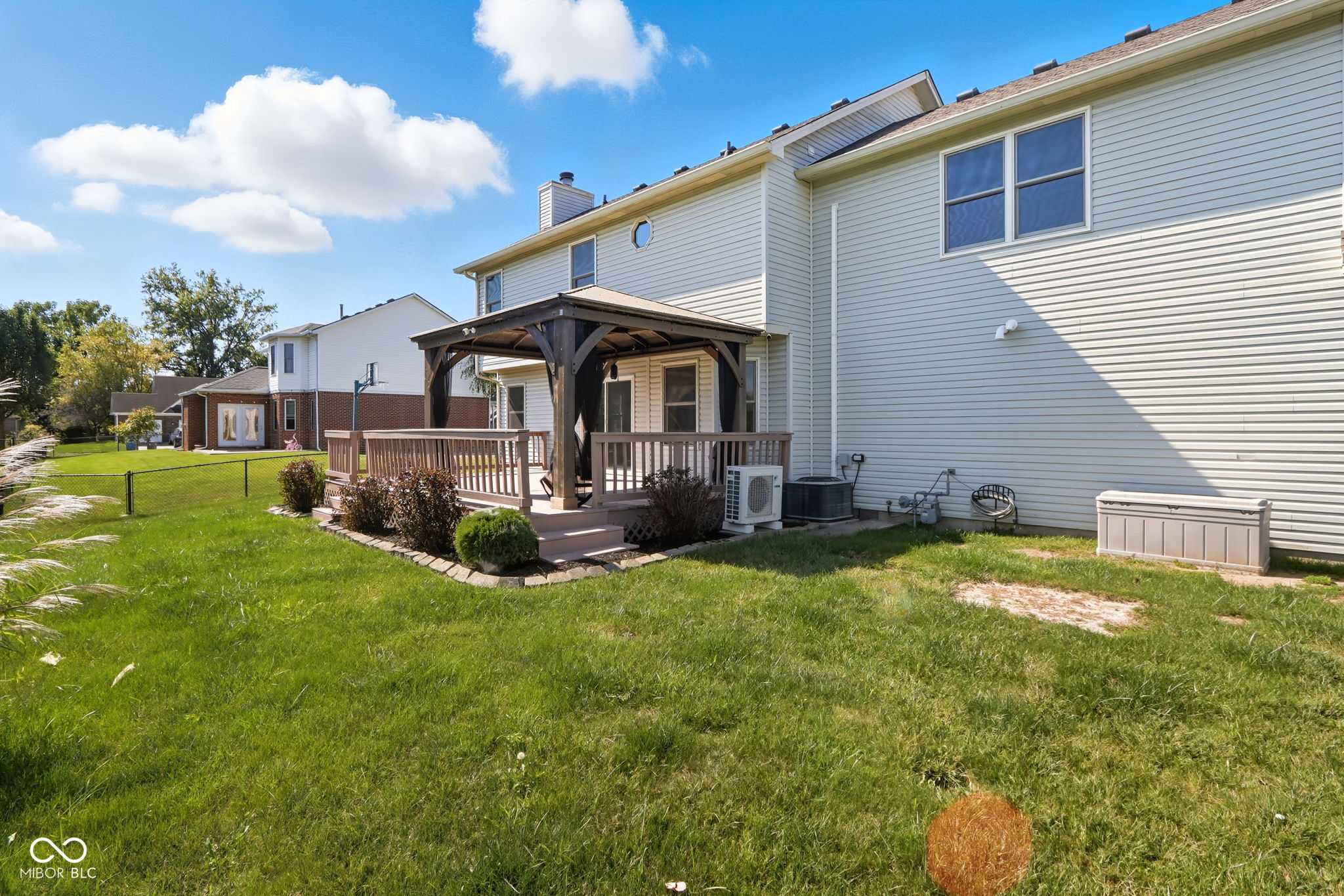 7975 Meadow Bend Circle