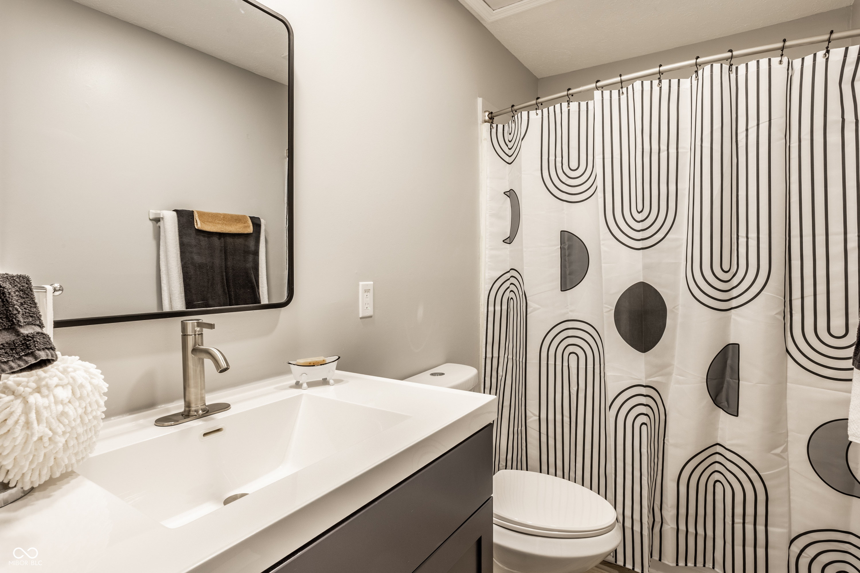 919 APT 1 N Lebanon Street