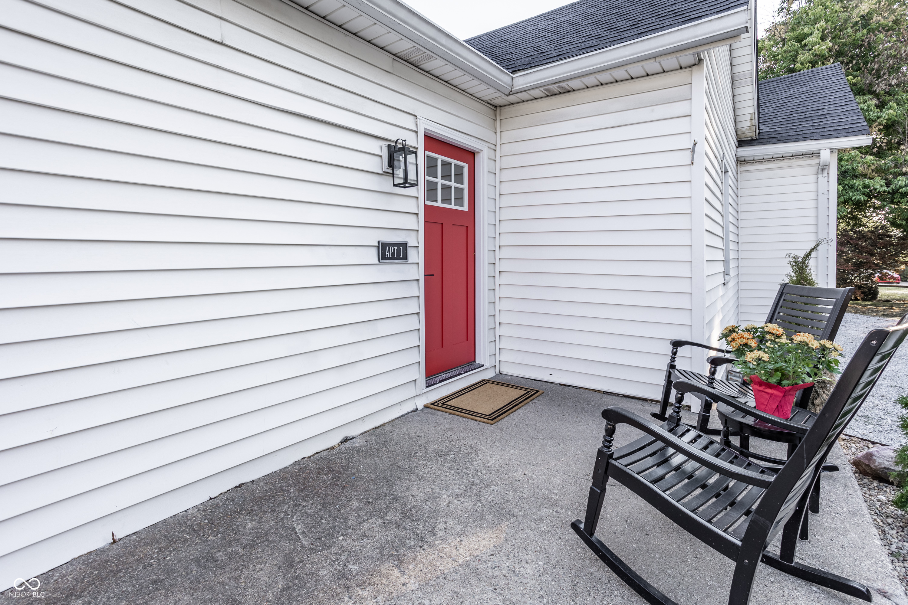 919 APT 1 N Lebanon Street