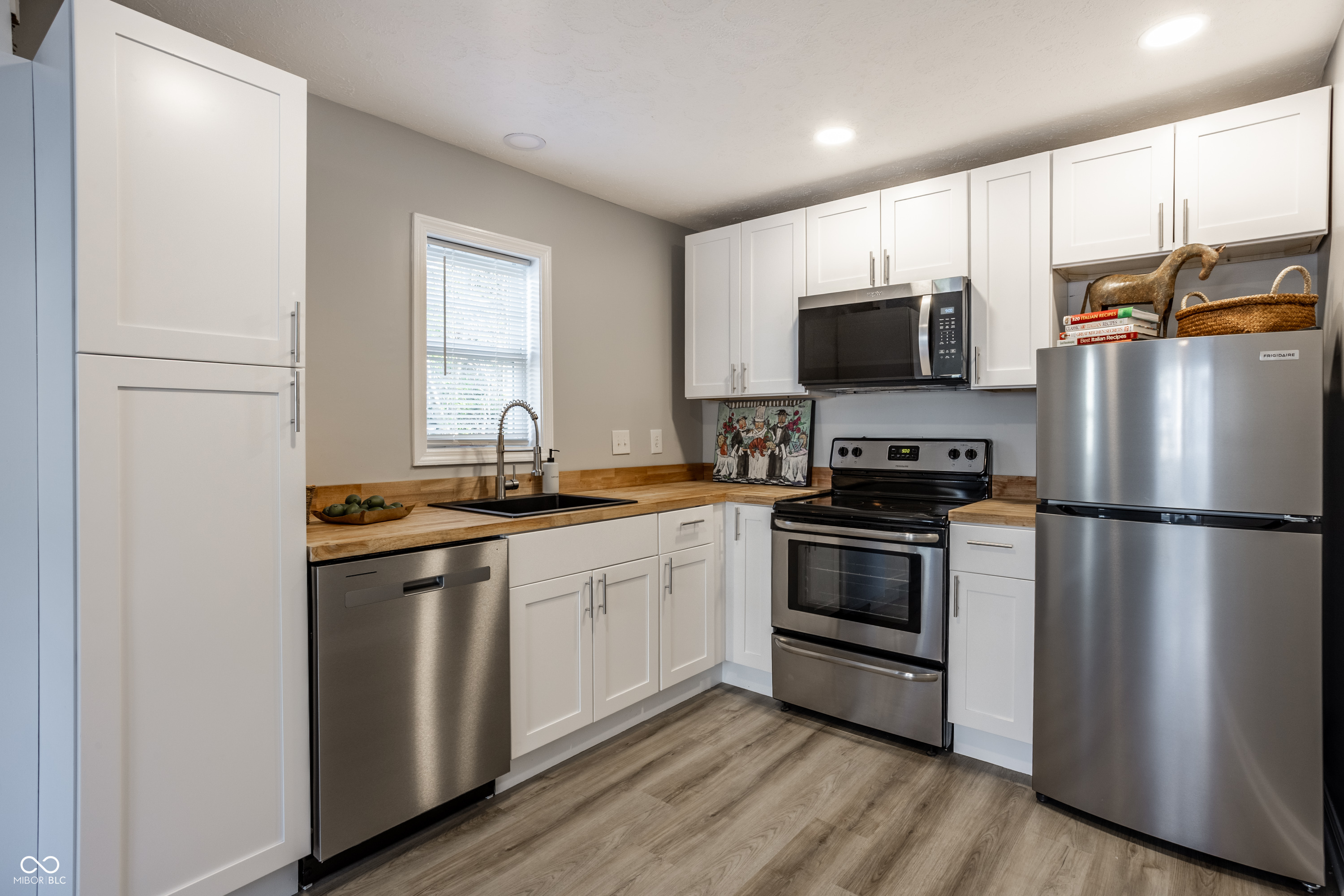 919 APT 1 N Lebanon Street