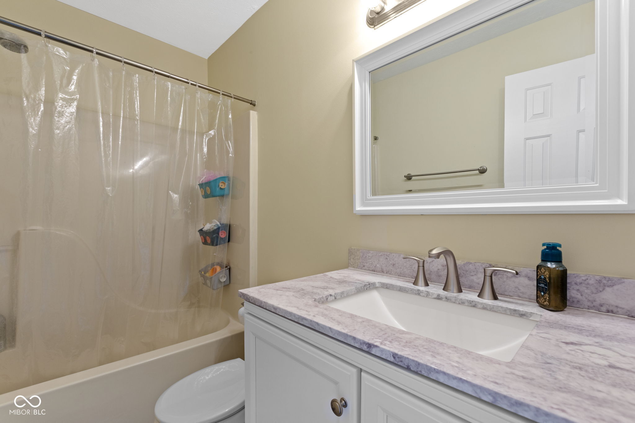 13281 Middlewood Lane