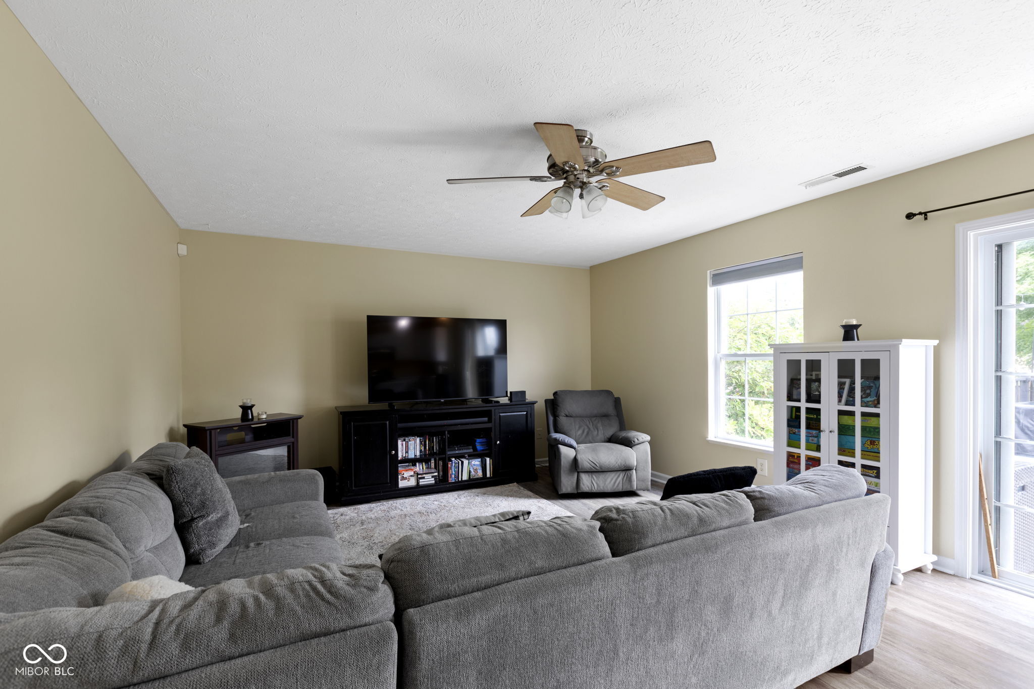 13281 Middlewood Lane