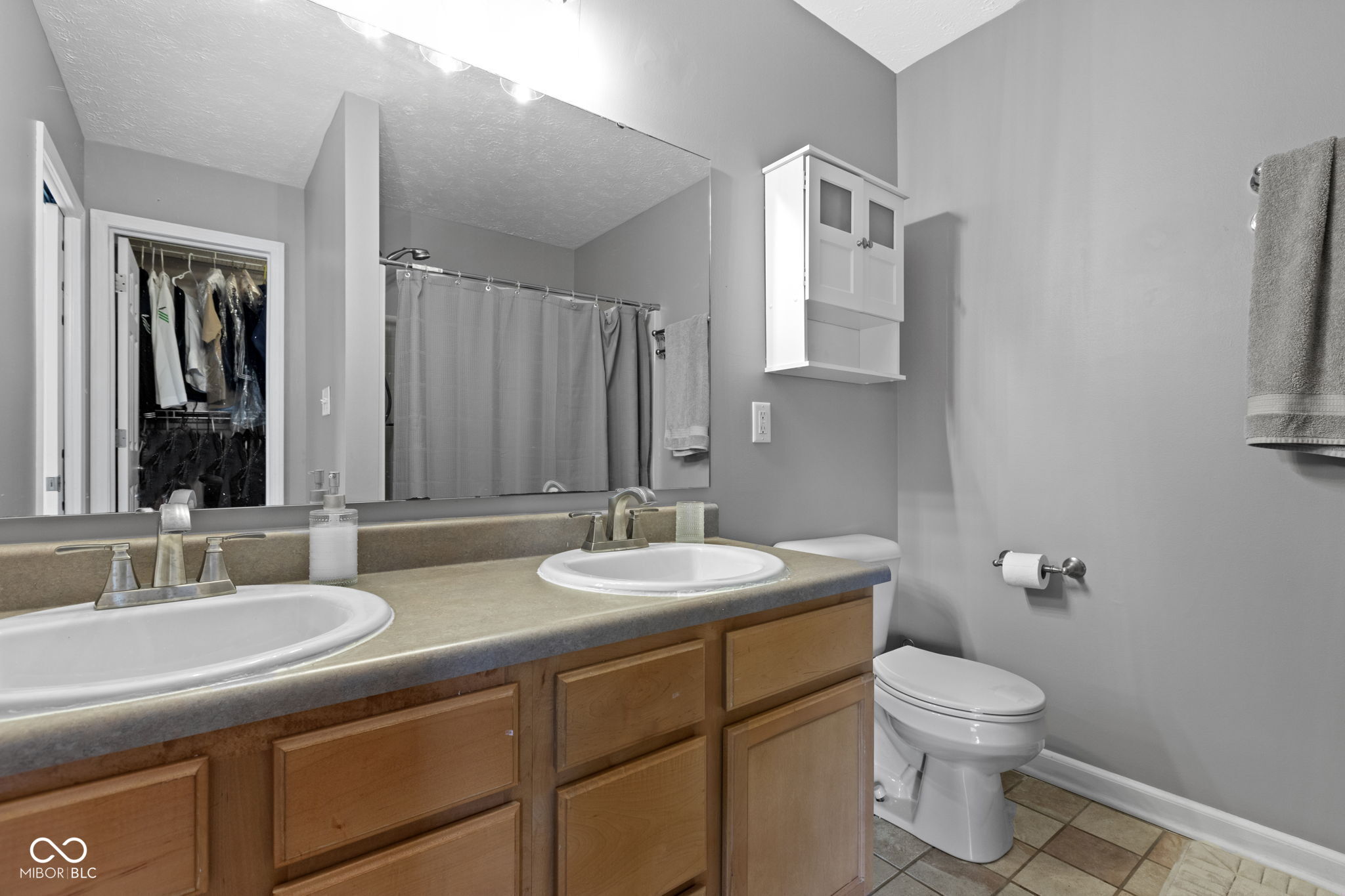 13281 Middlewood Lane