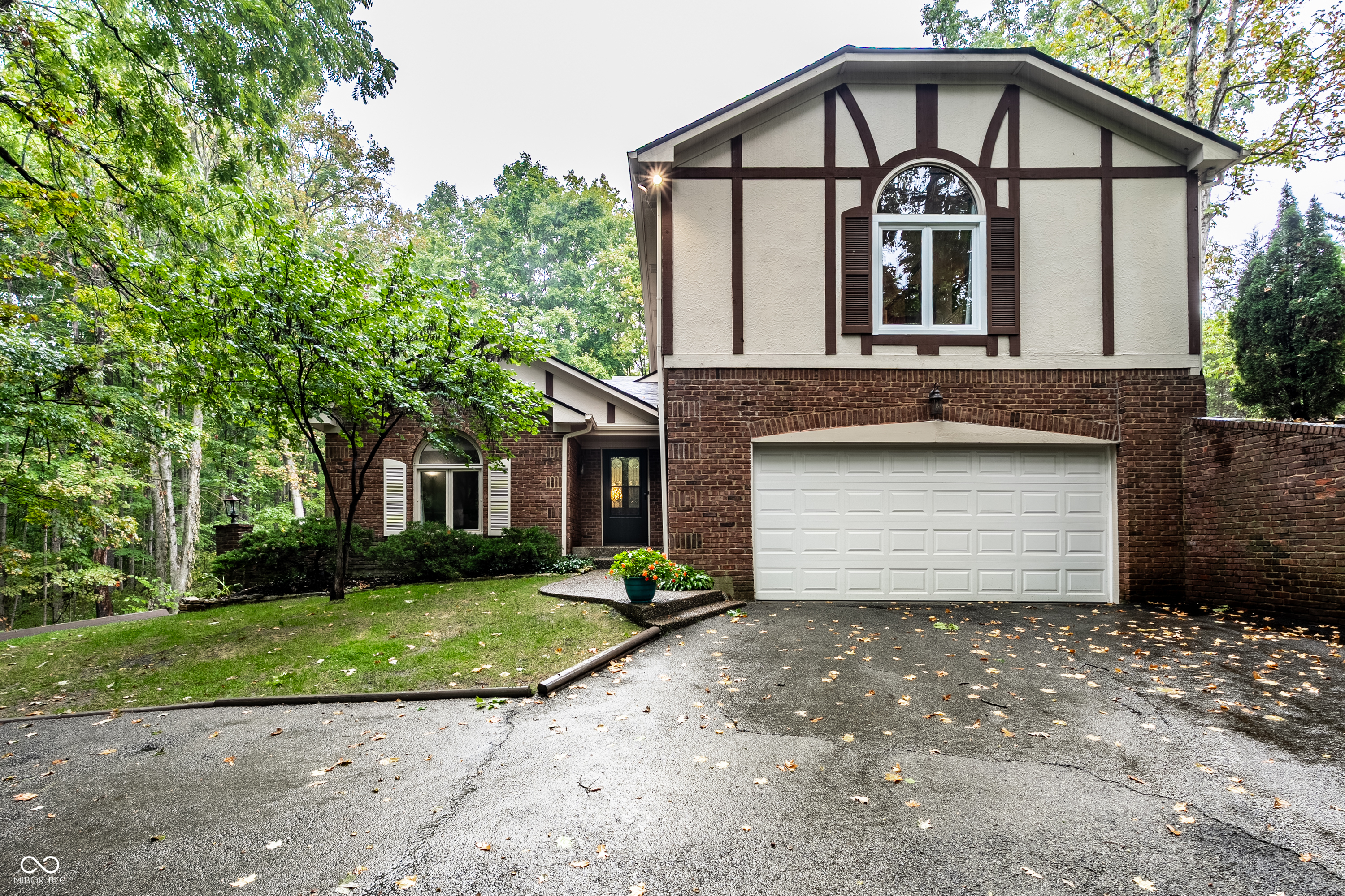 8310 Fall Creek Road