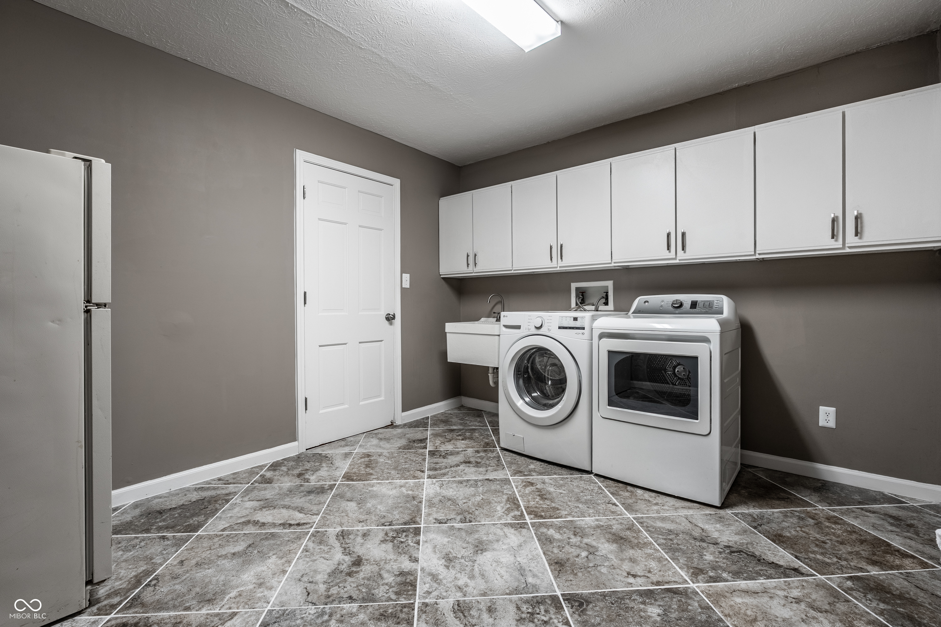 8310 Fall Creek Road