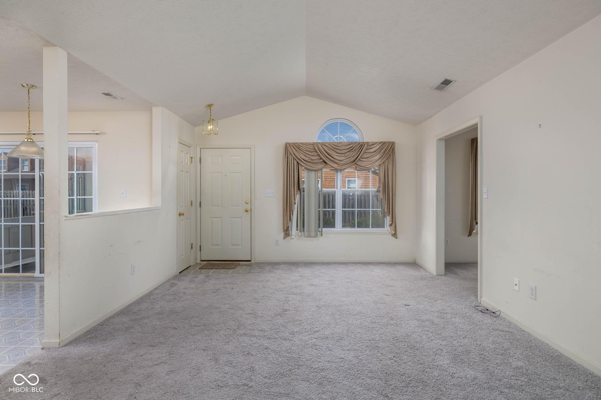 5521 Kelvington Lane