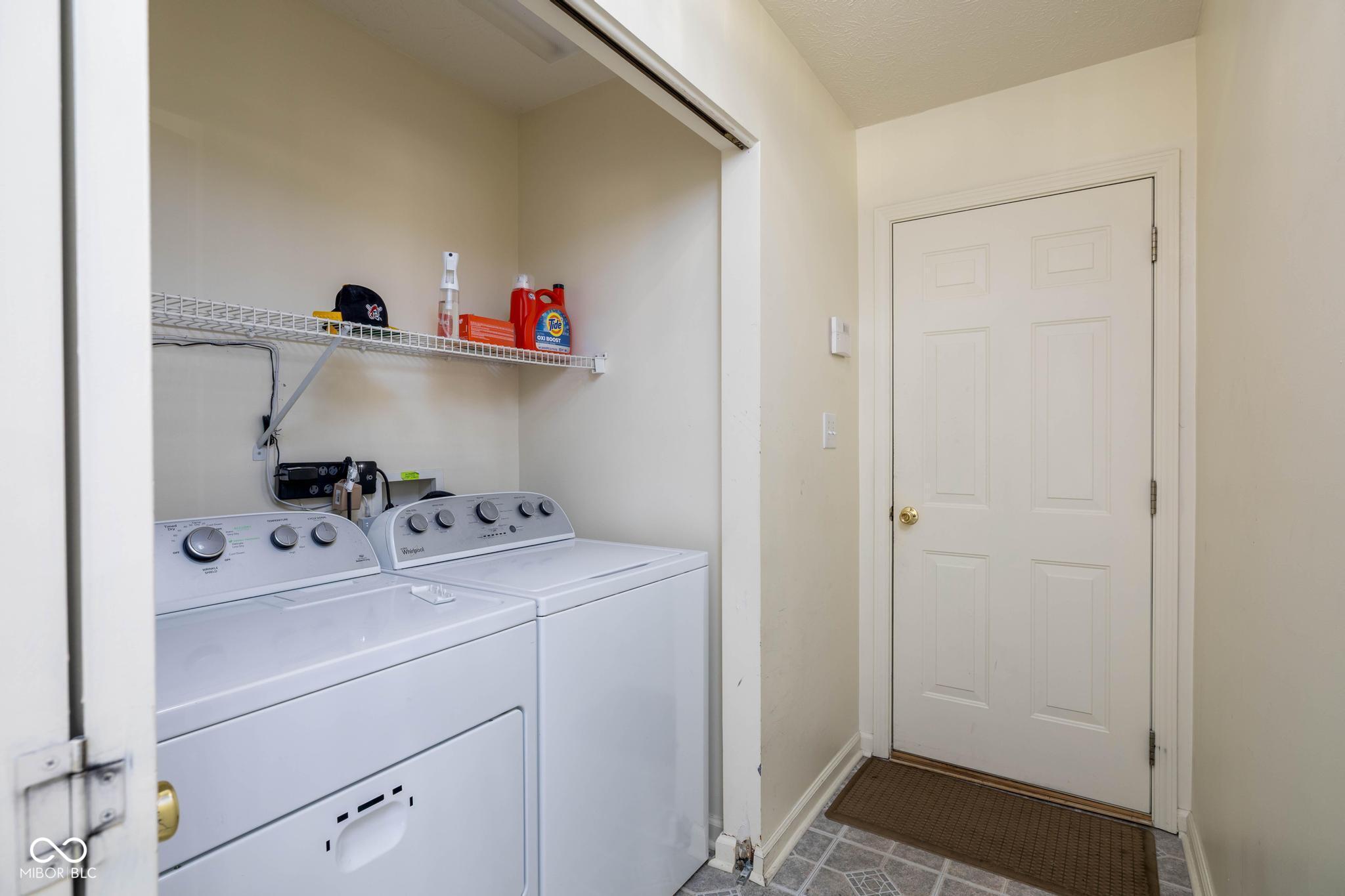 5521 Kelvington Lane