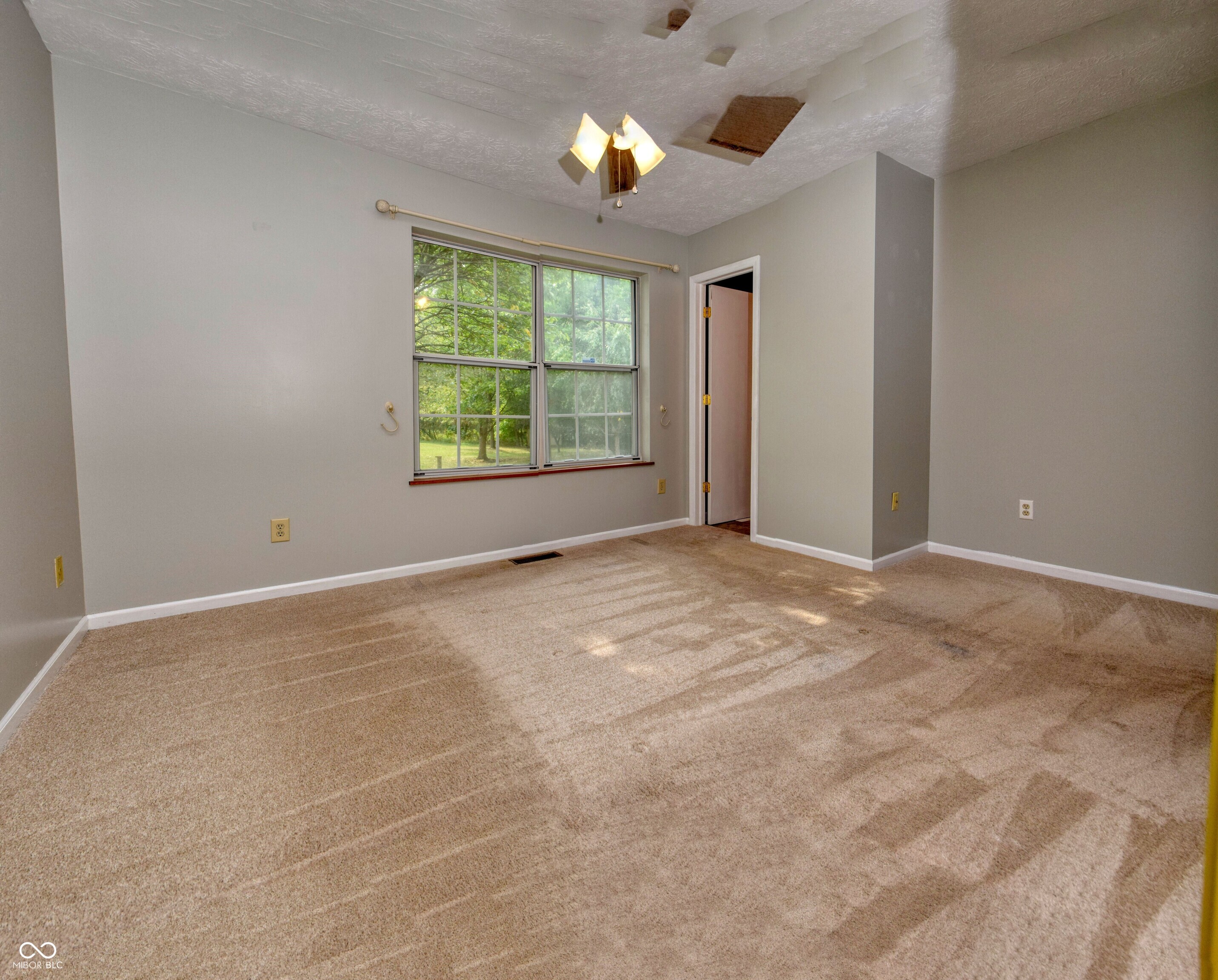 5704 McCloud Court S