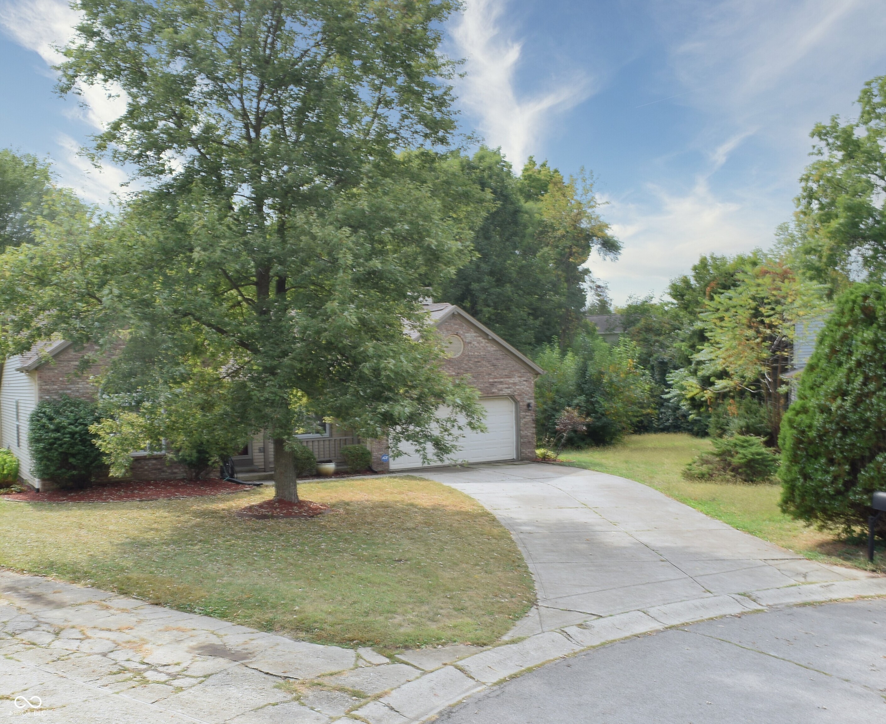 5704 McCloud Court S