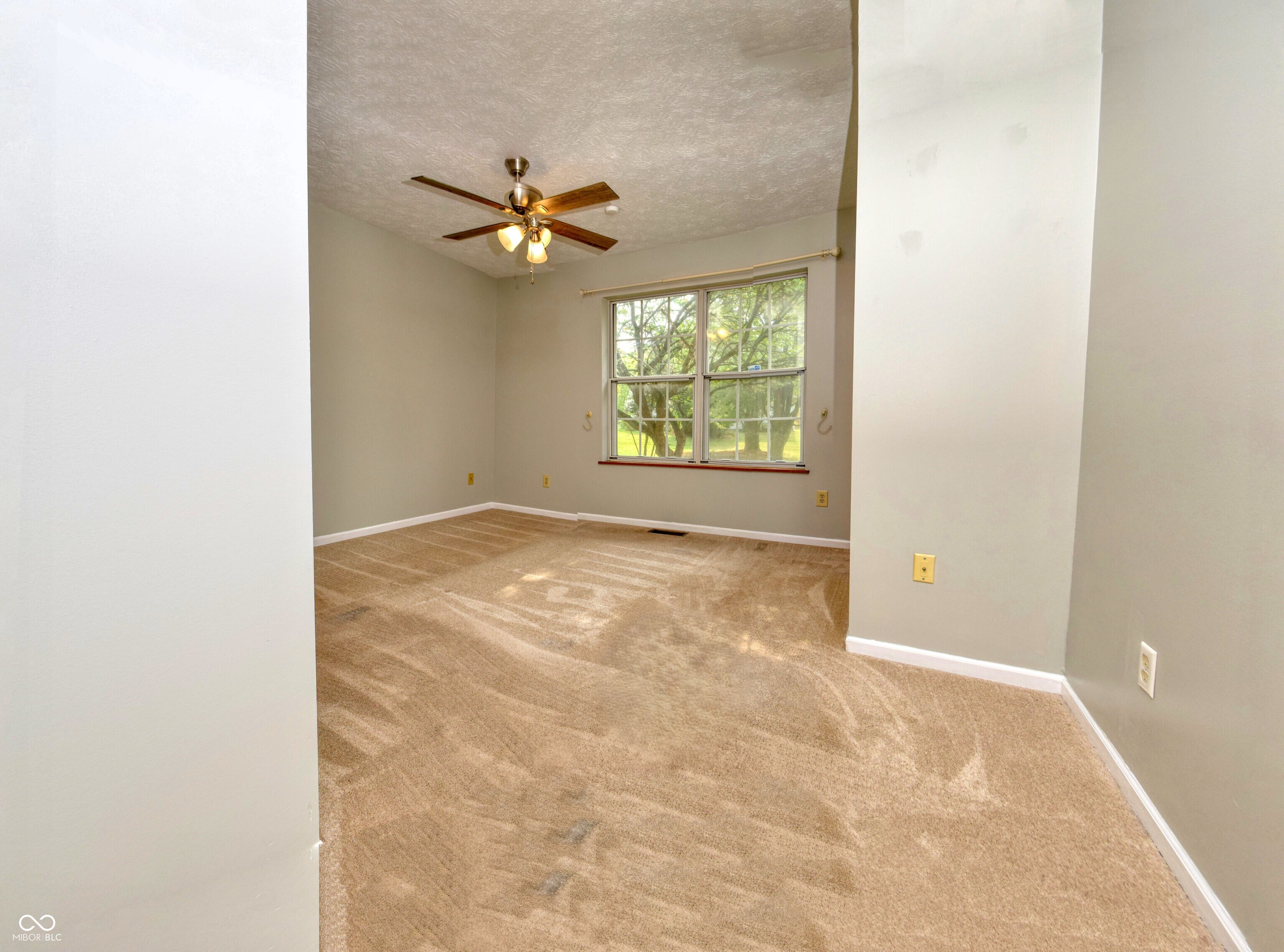 5704 McCloud Court S