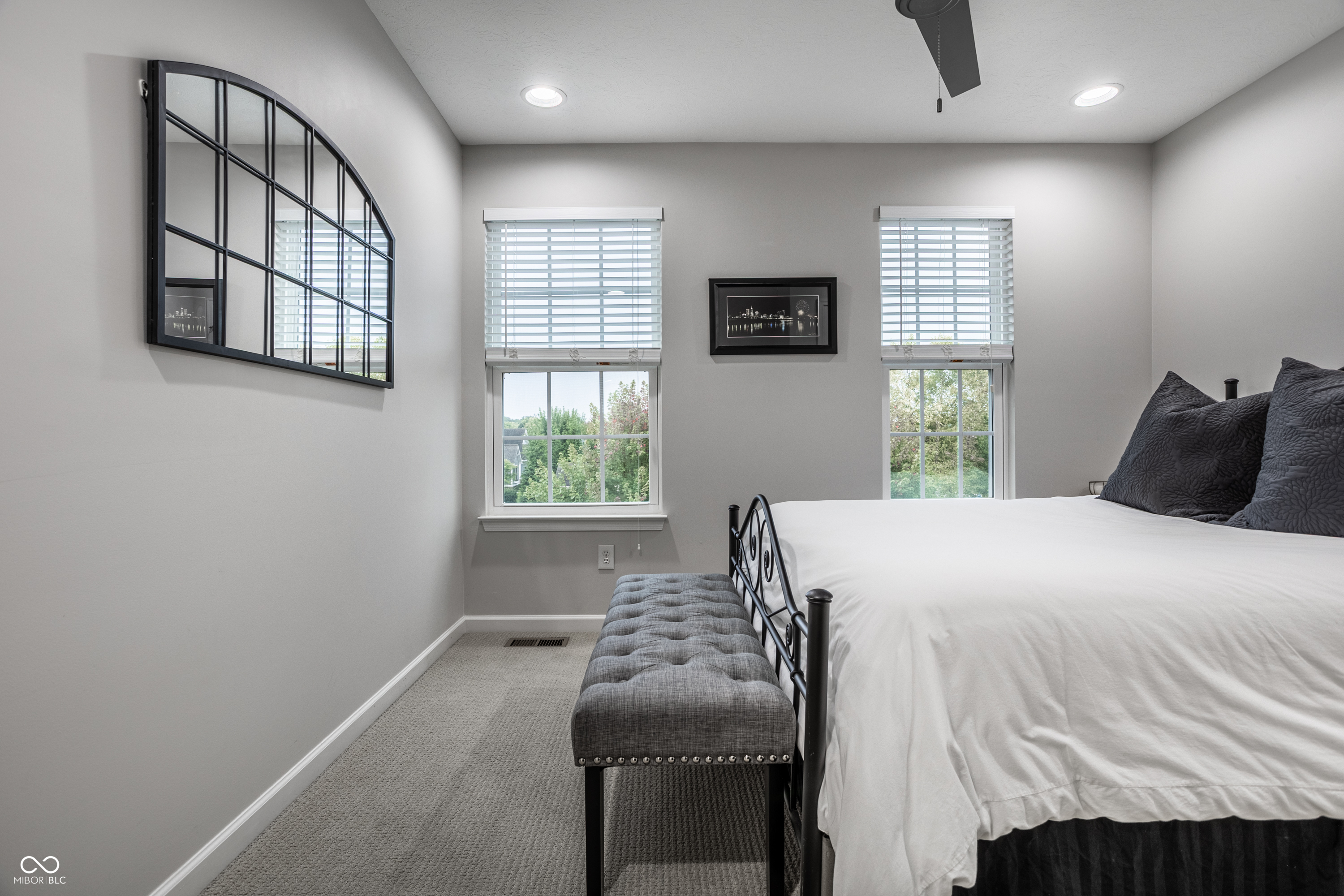 13616 Whitten Drive N