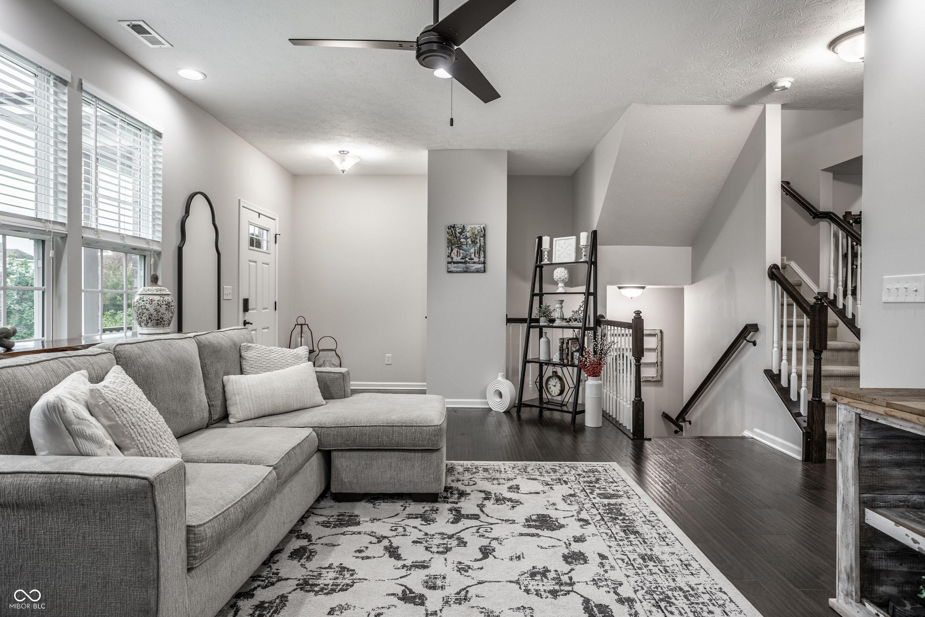 13616 Whitten Drive N