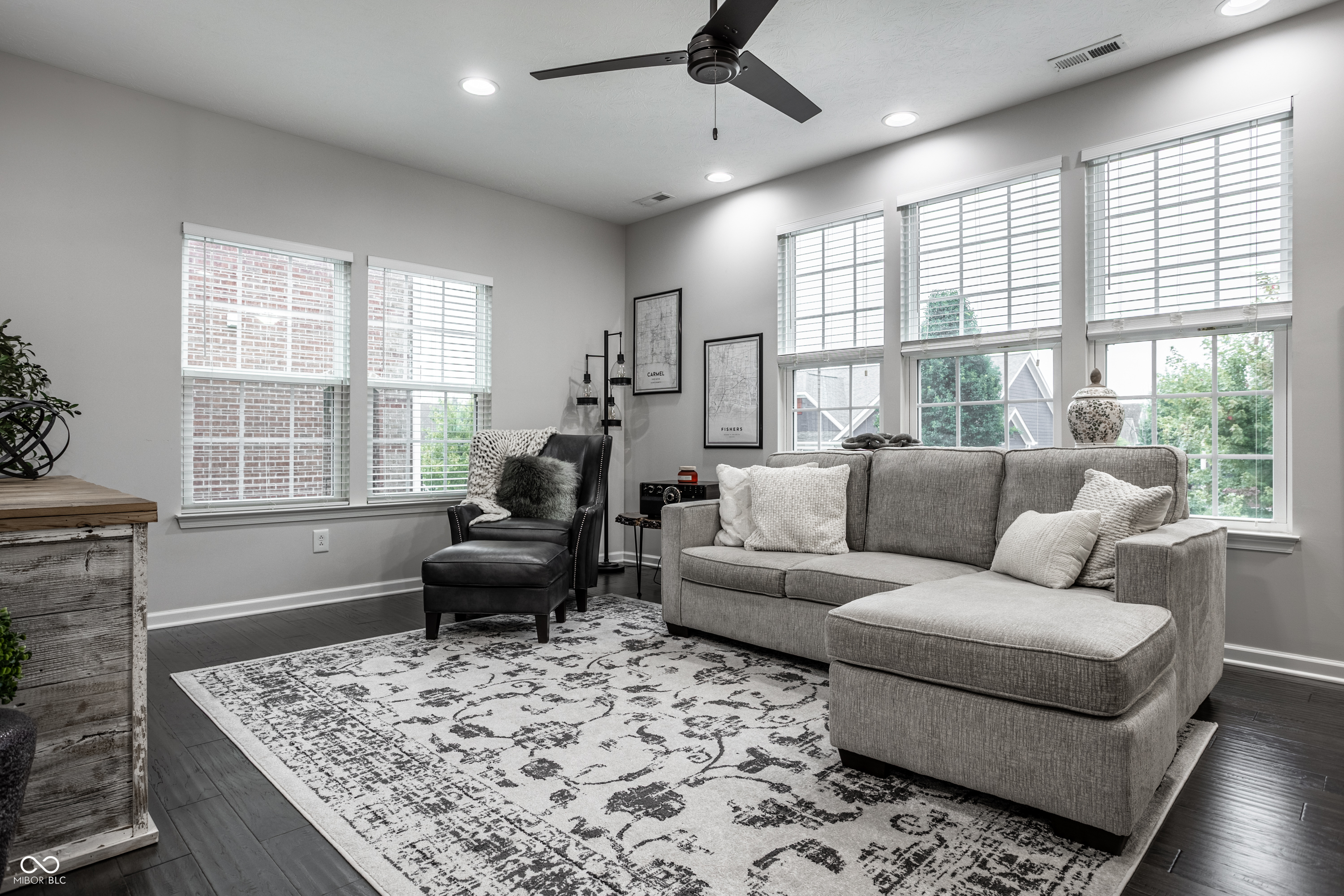 13616 Whitten Drive N