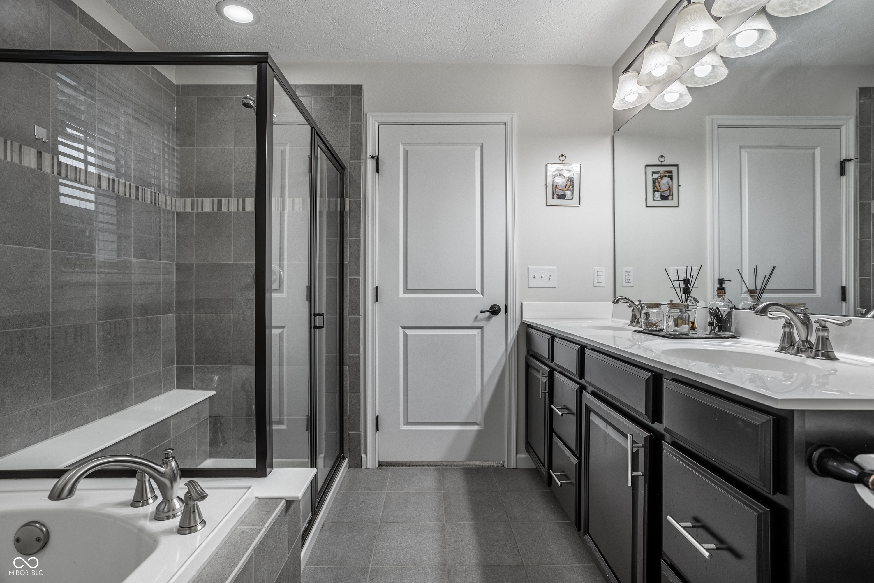 13616 Whitten Drive N