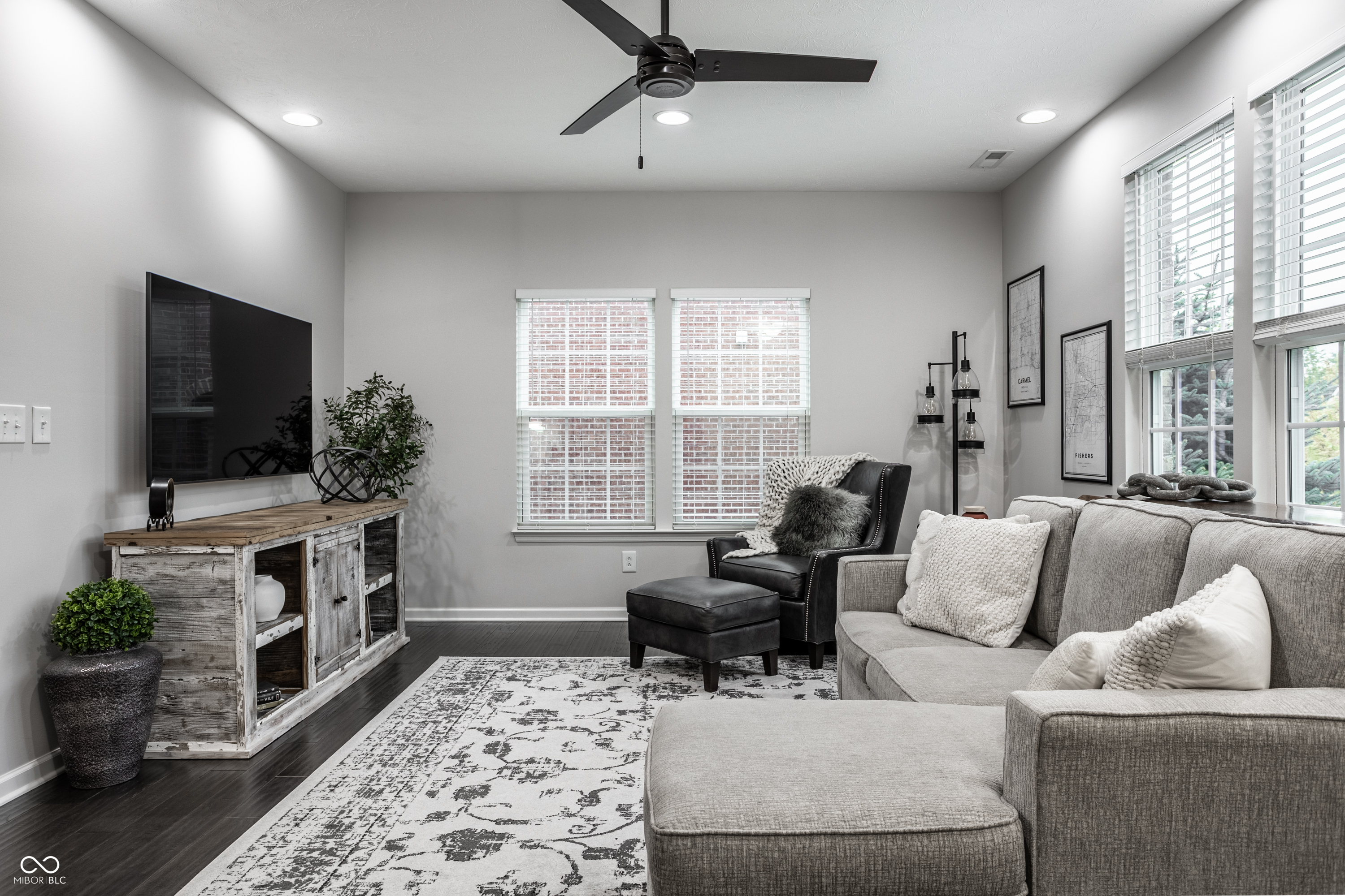 13616 Whitten Drive N